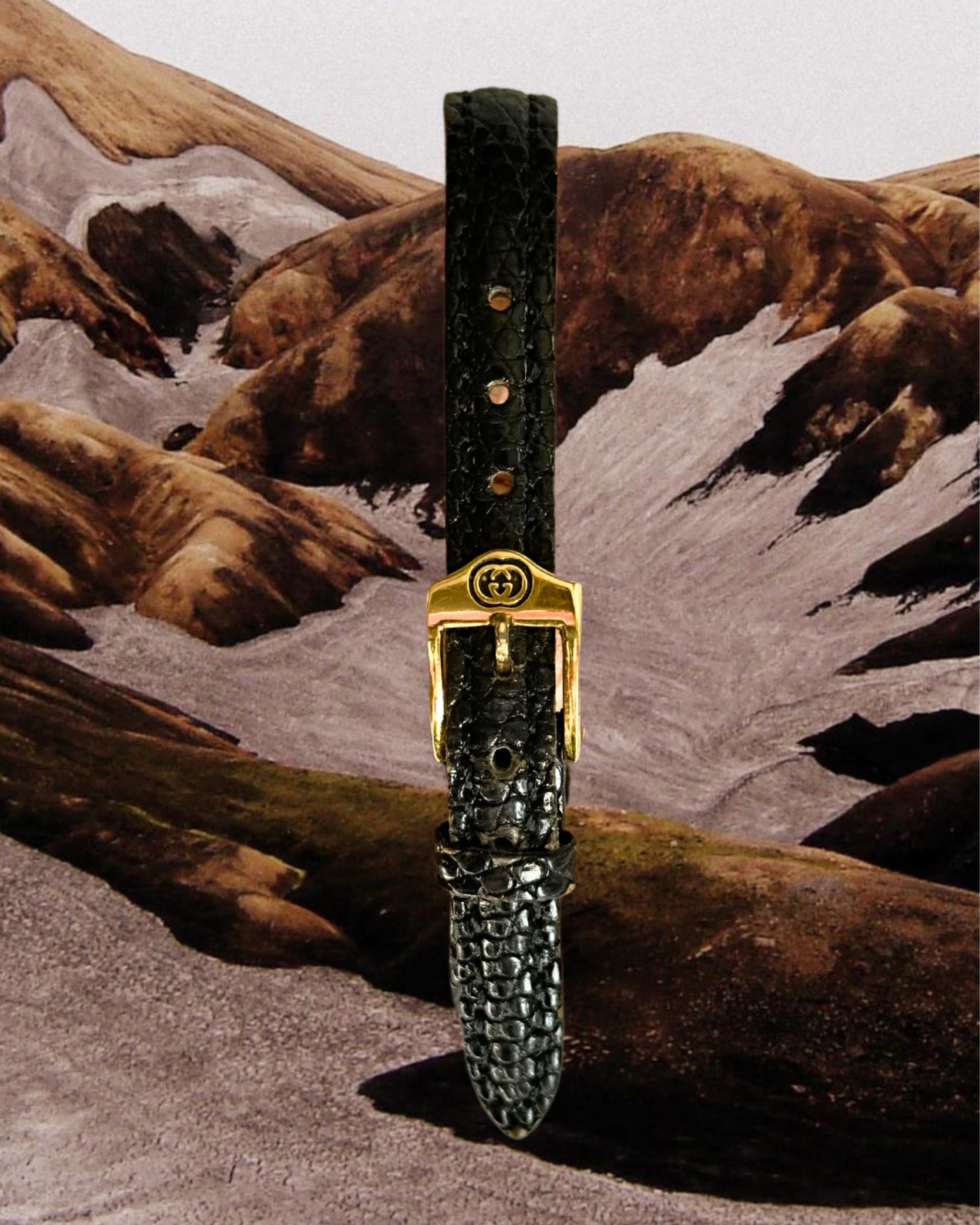 1980s Gucci Roman dial black leather quartz watch