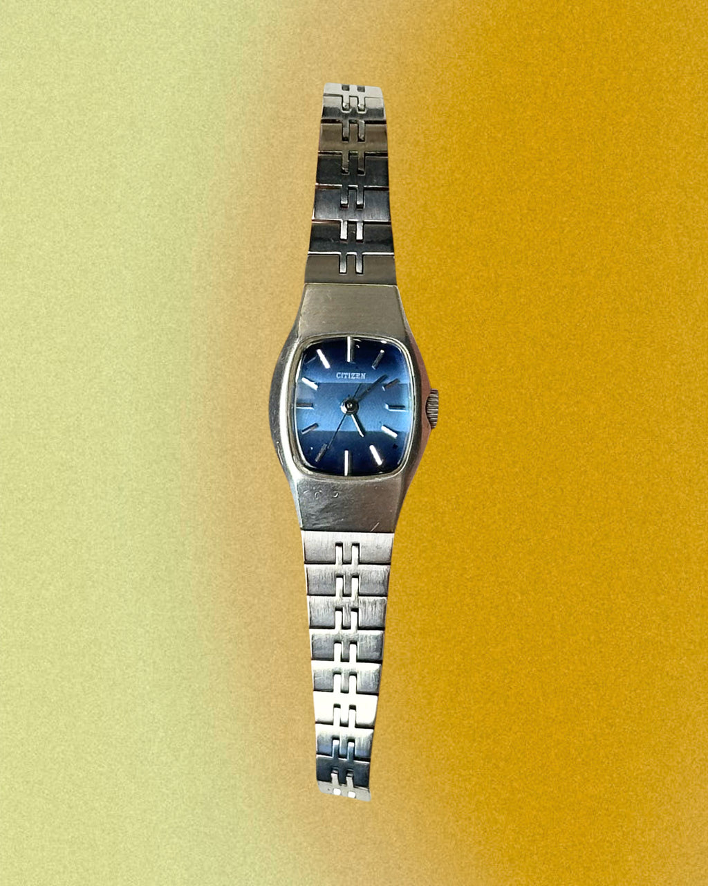 1970s Citizen blue silver tone mechanical watch