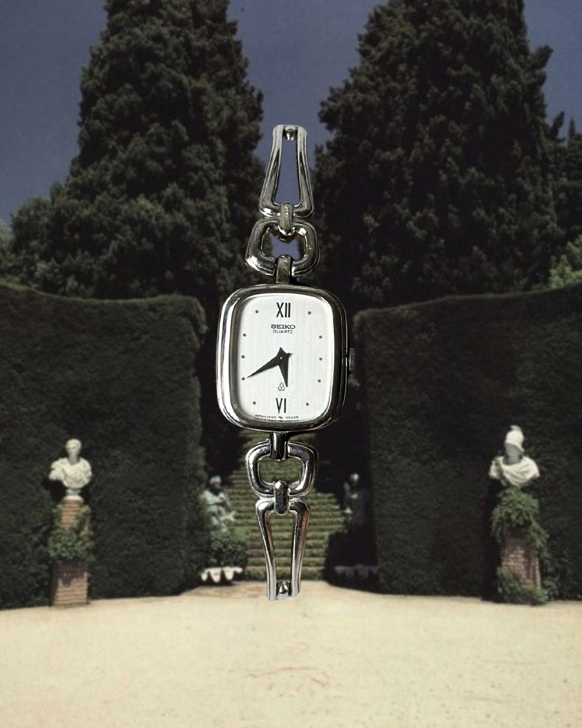 1980s Seiko hollow link silver tone quartz watch