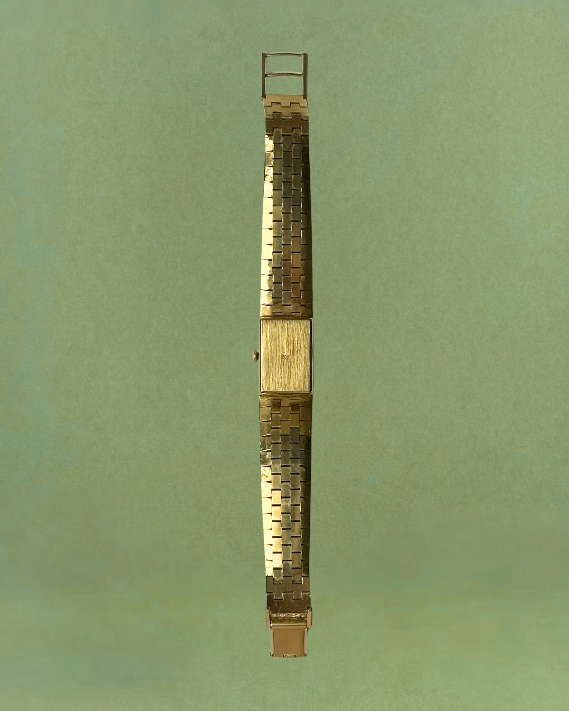 1970s Bulova gold-plated rectangular mechanical watch