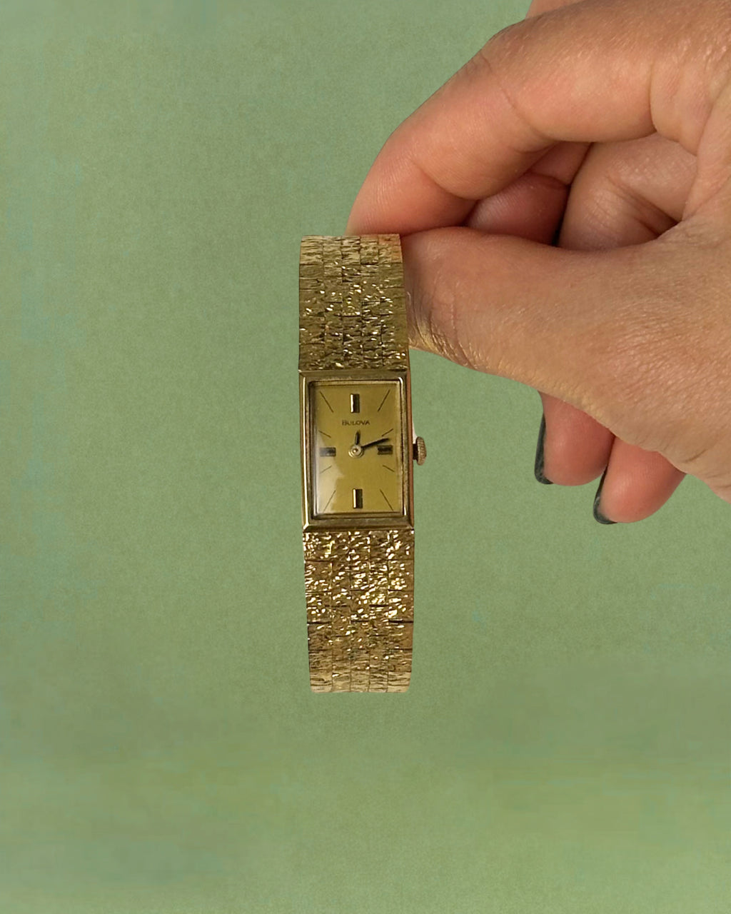 1970s Bulova gold-plated rectangular mechanical watch