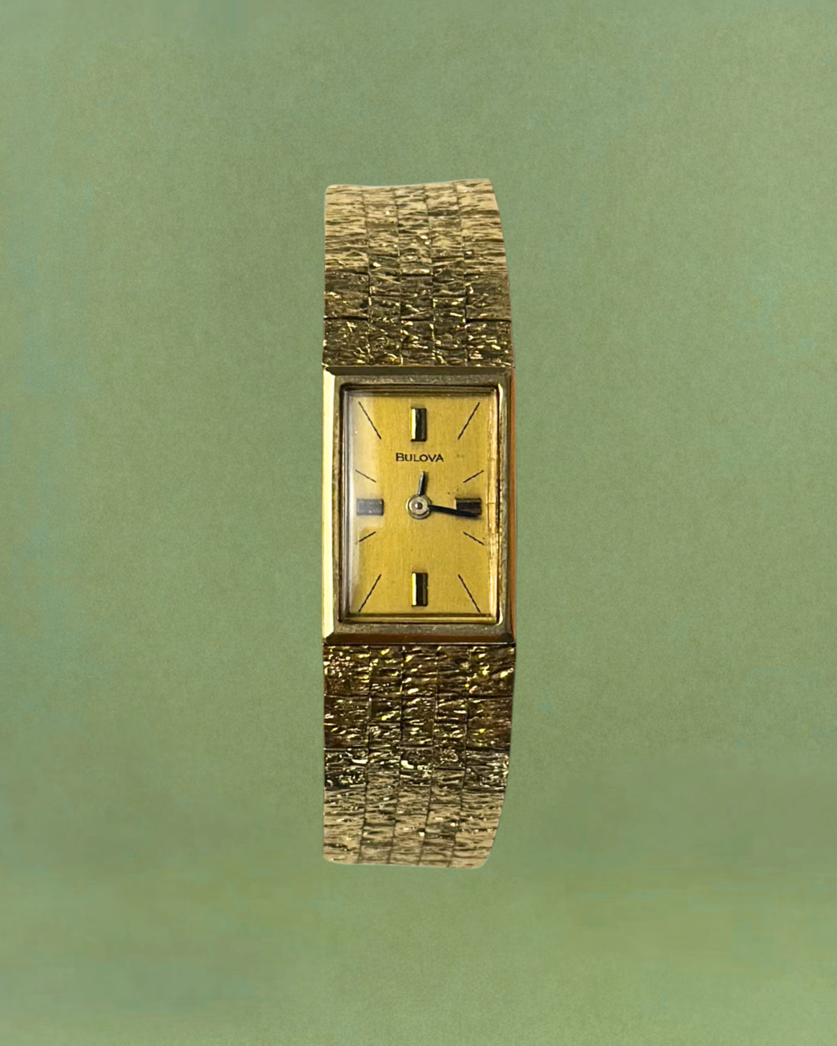 1970s Bulova gold-plated rectangular mechanical watch