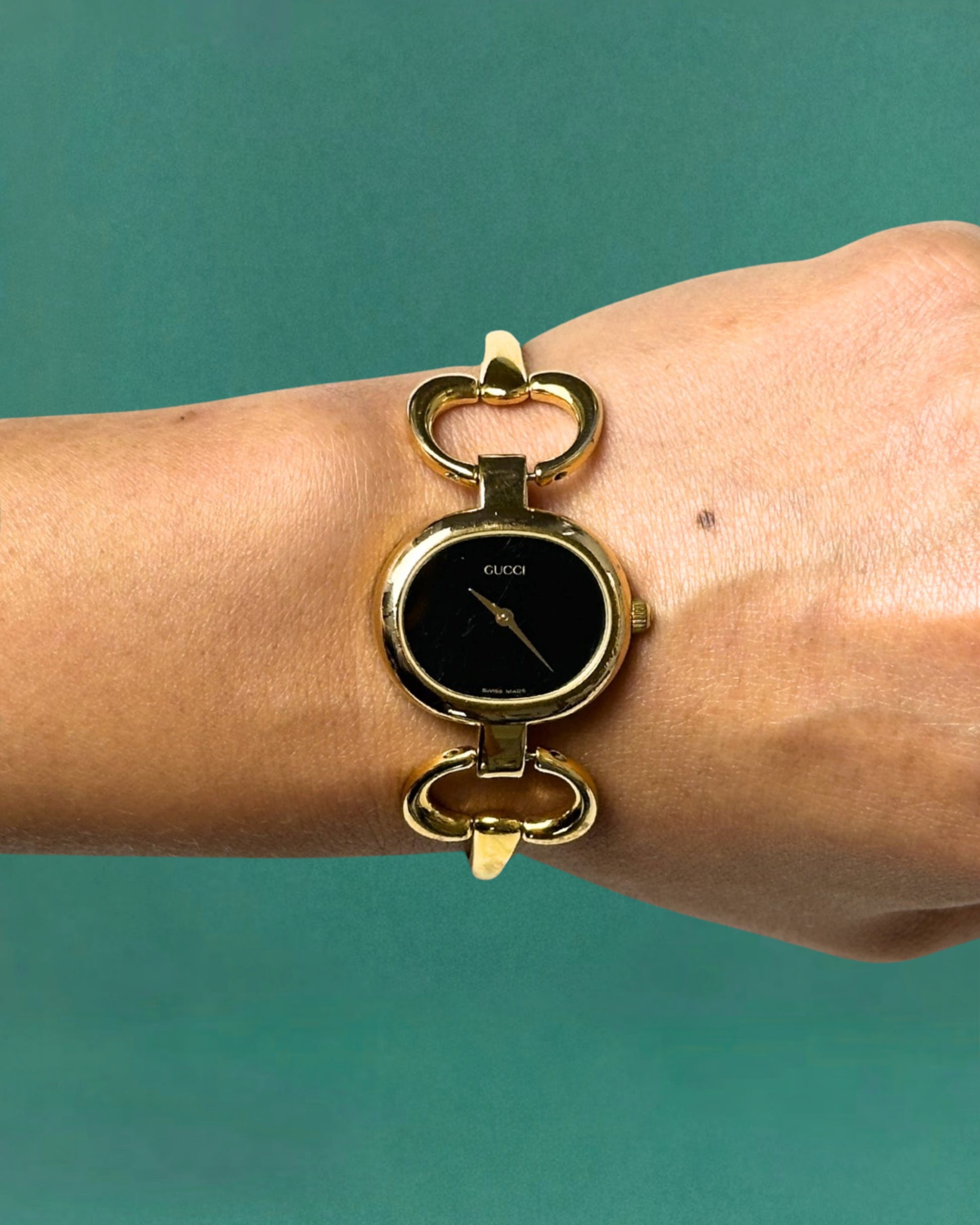 1990s Gucci gold-plated horsebit quartz watch