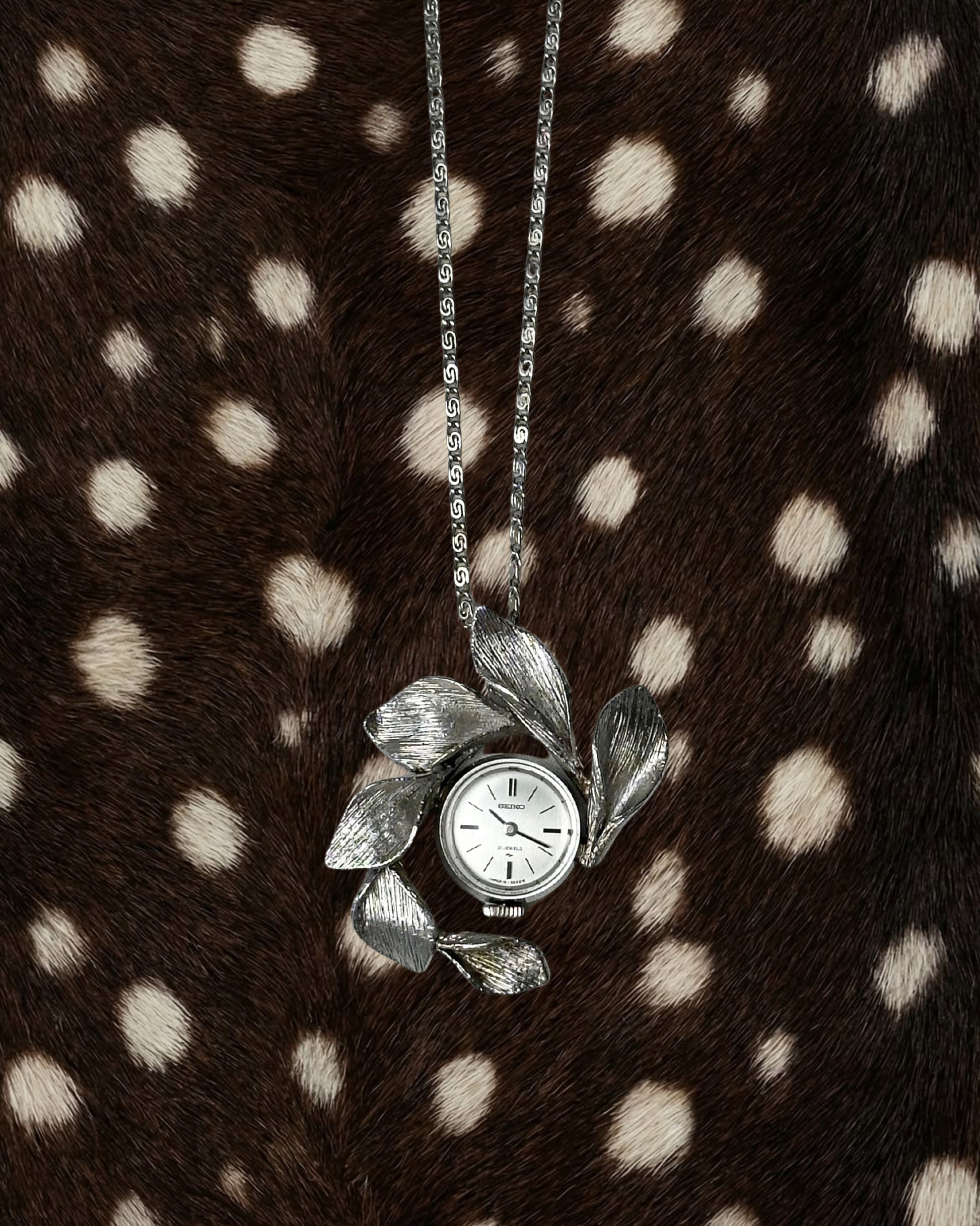 1970s Seiko floral mechanical watch necklace