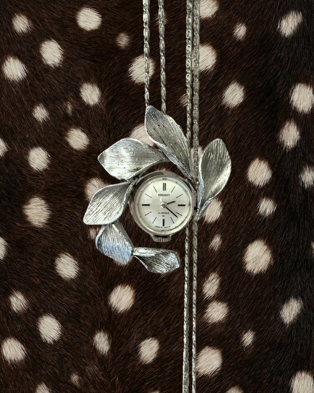 1970s Seiko floral mechanical watch necklace