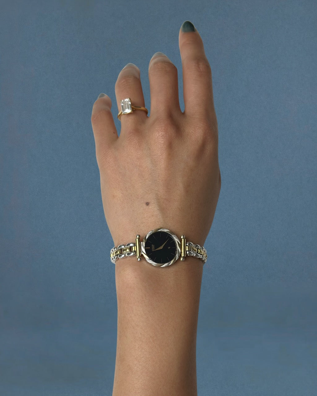 1980s Citizen black dial two-tone quartz watch
