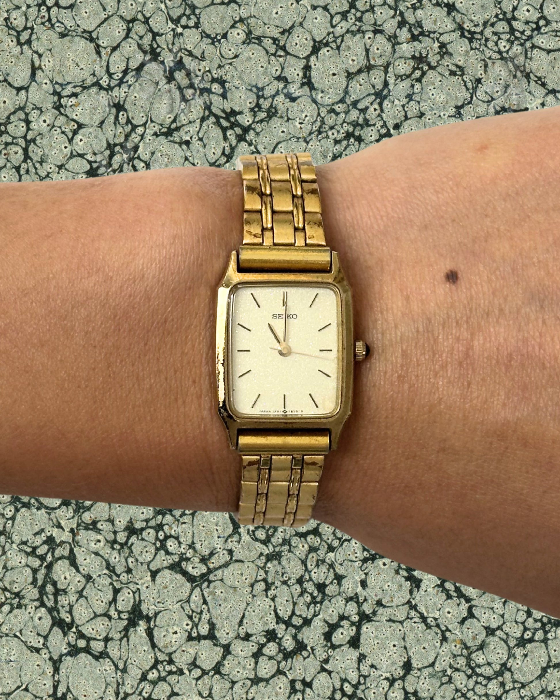 1980s Seiko rectangle quartz watch