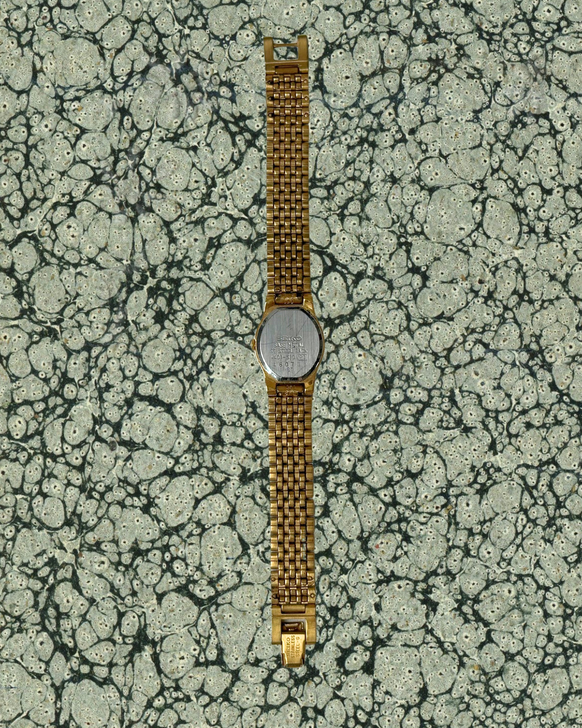 1980s Seiko white oval quartz watch