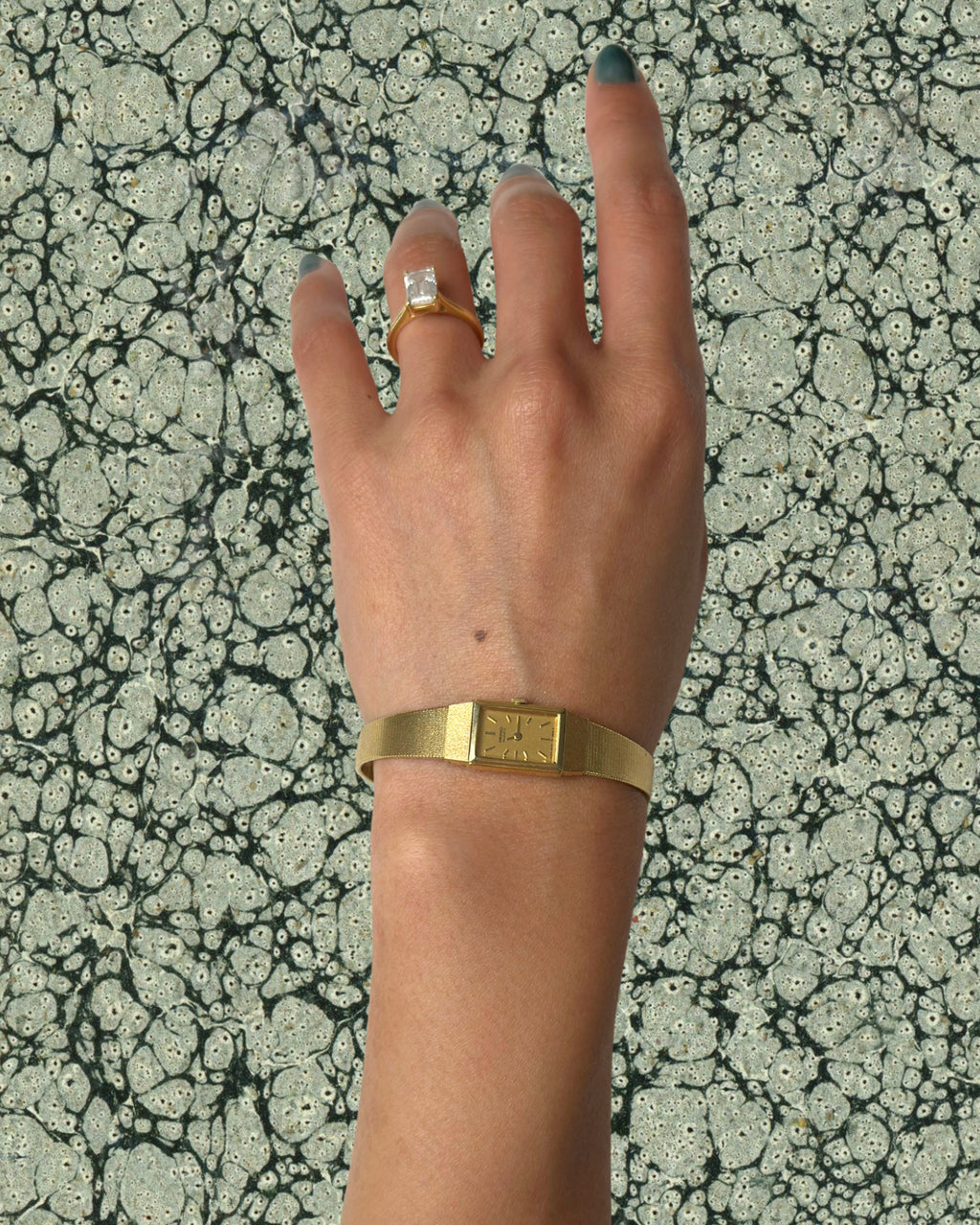 1980s Seiko slim gold tone quartz watch