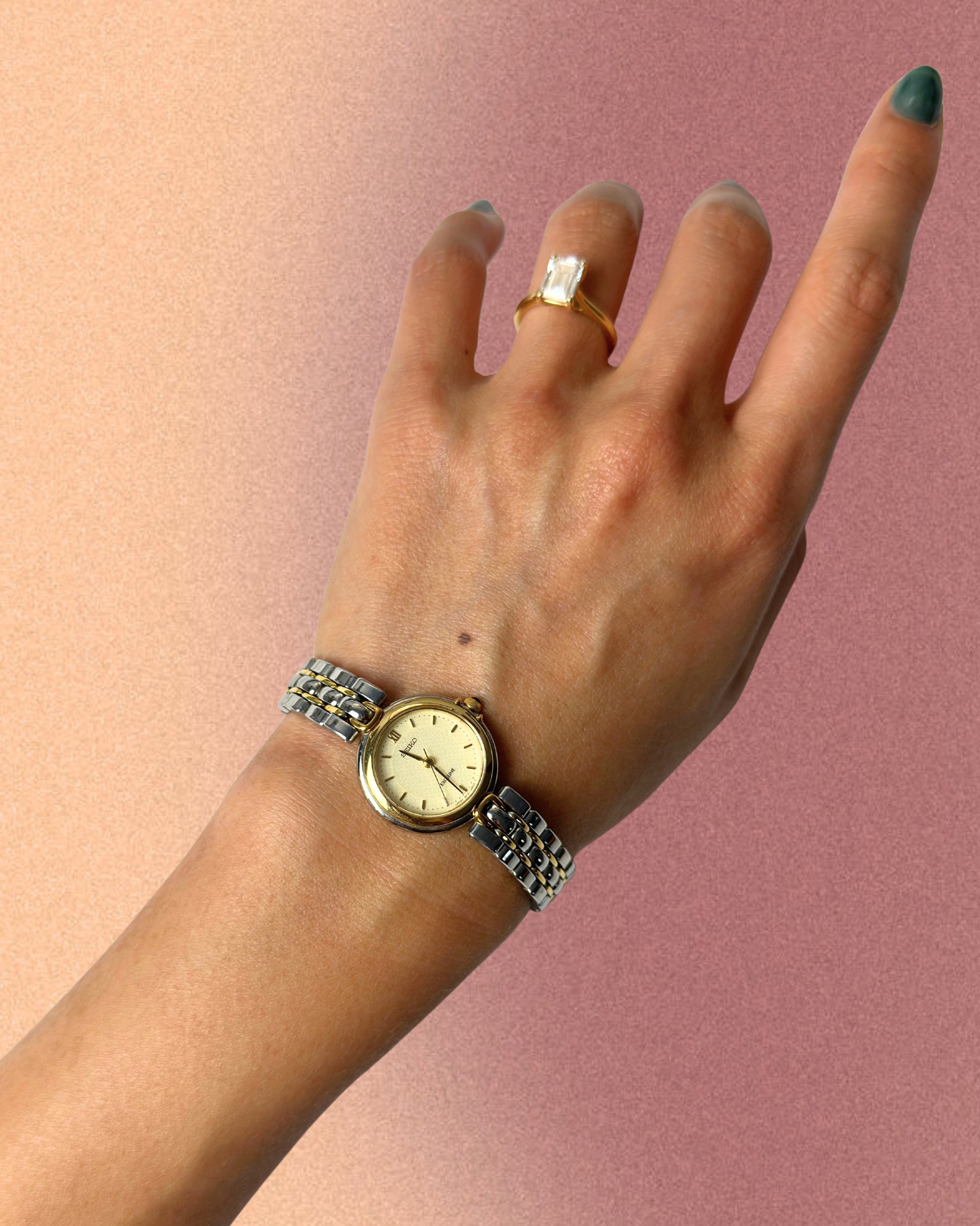 1980s Seiko Exceline two-tone round quartz watch