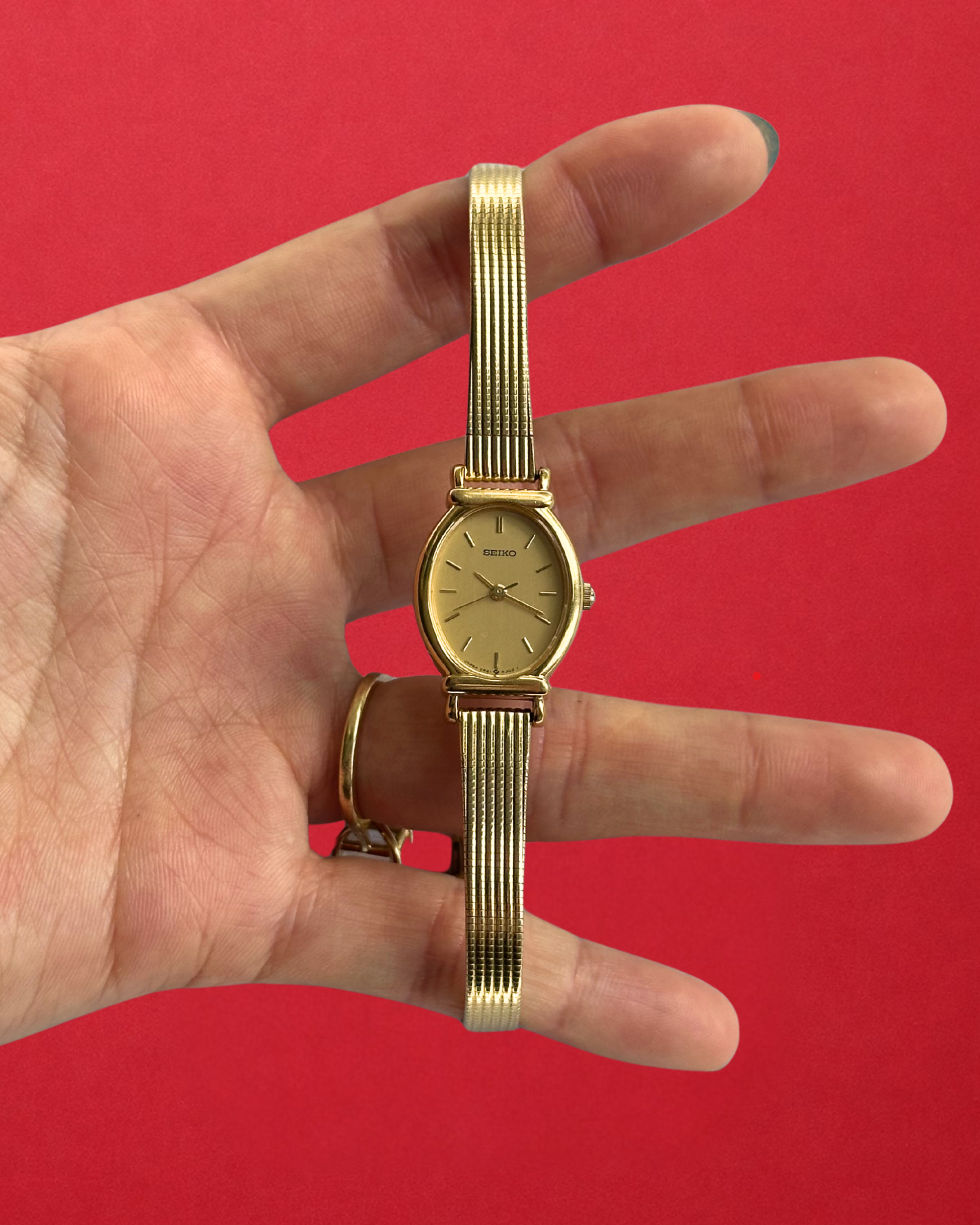 1980s Seiko Patterned Bracelet Quartz Watch