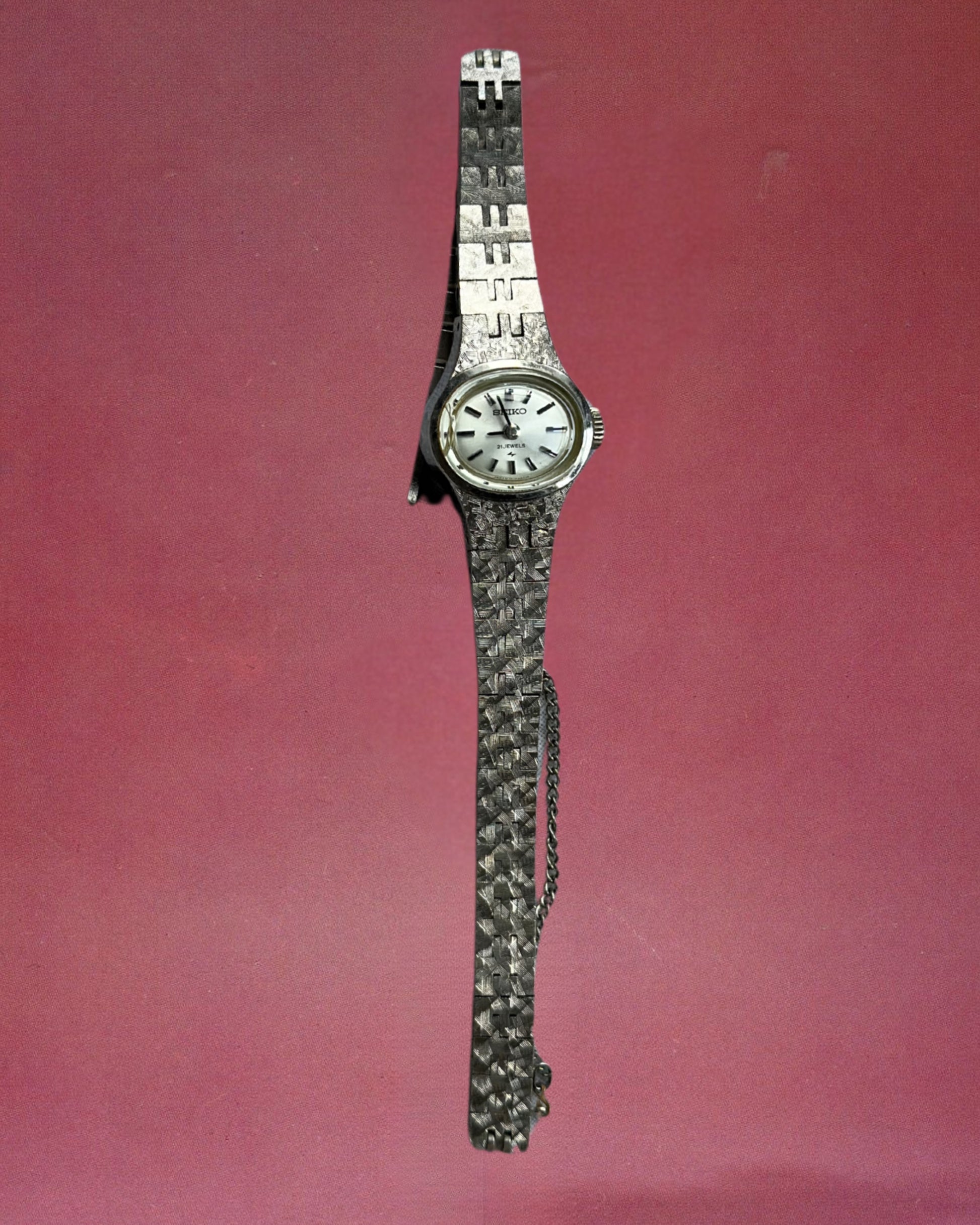 1970s Seiko silver-plated oval slim mechanical watch