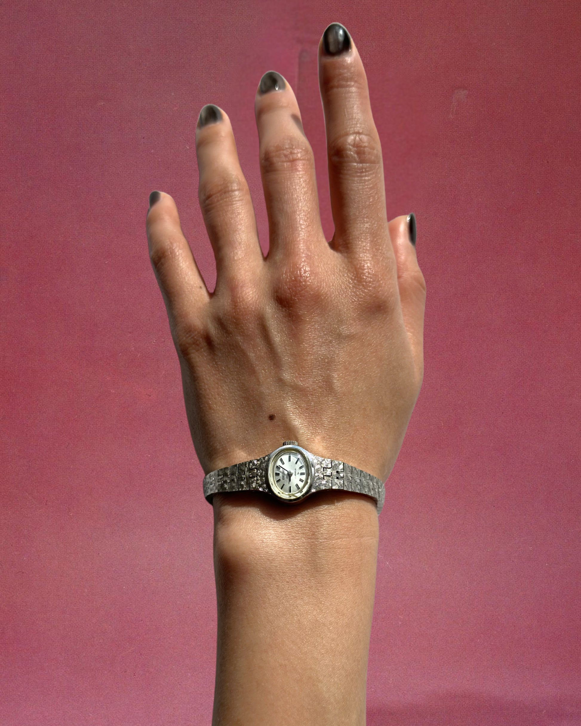 1970s Seiko silver-plated oval slim mechanical watch