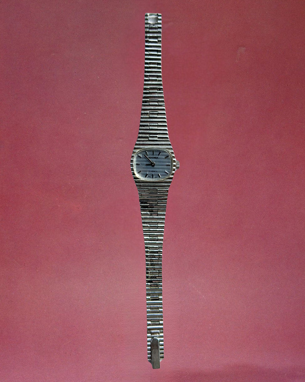 1970s Sekonda groove silver tone mechanical watch