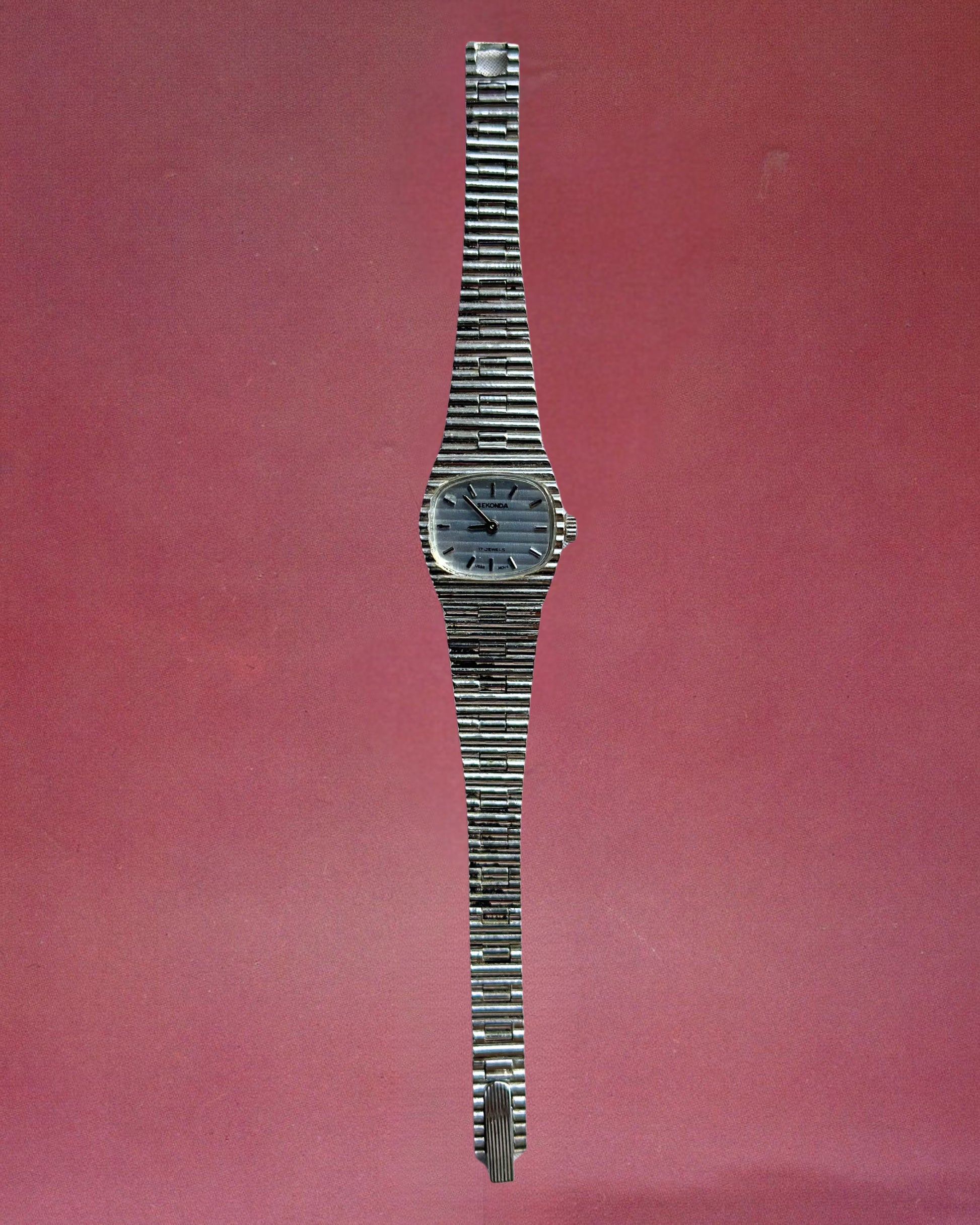 1970s Sekonda groove silver tone mechanical watch