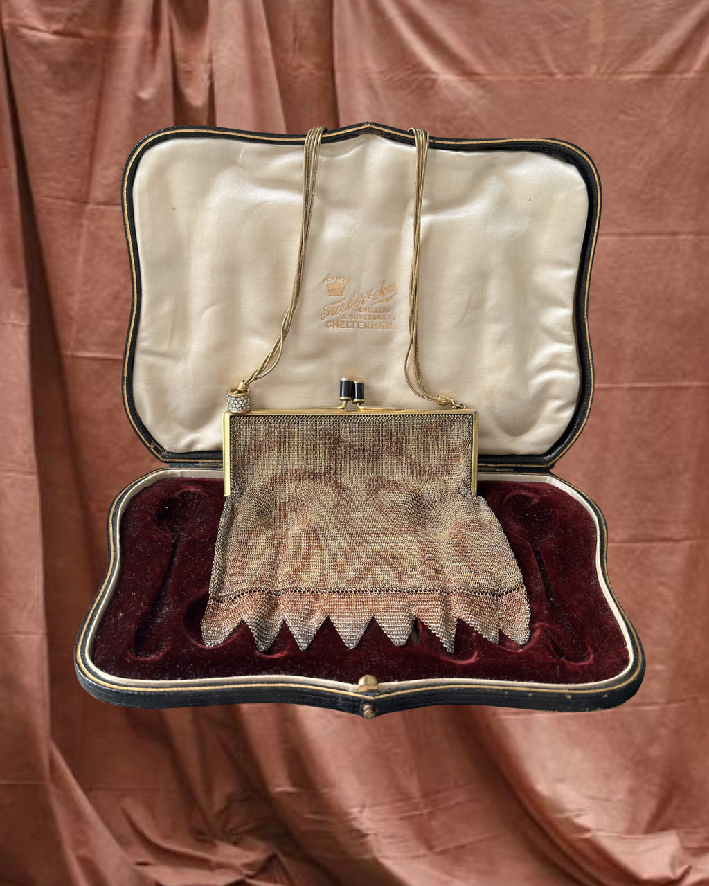 1920s Gold-Tone Chainmail Cocktail Bag