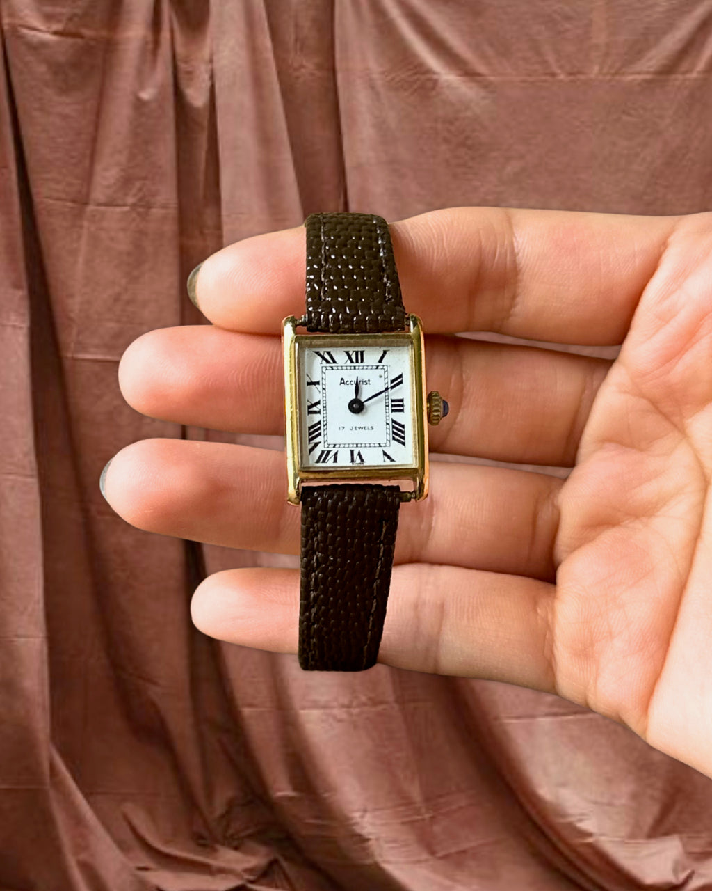 1970s Accurist Square Brown Leather Mechanical Watch