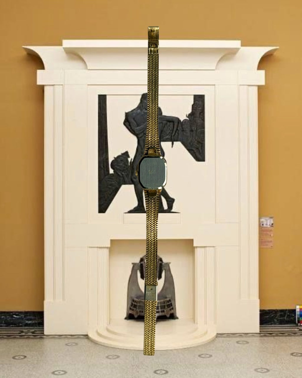 1980s Avia Octagon Gold-Plated Quartz Watch