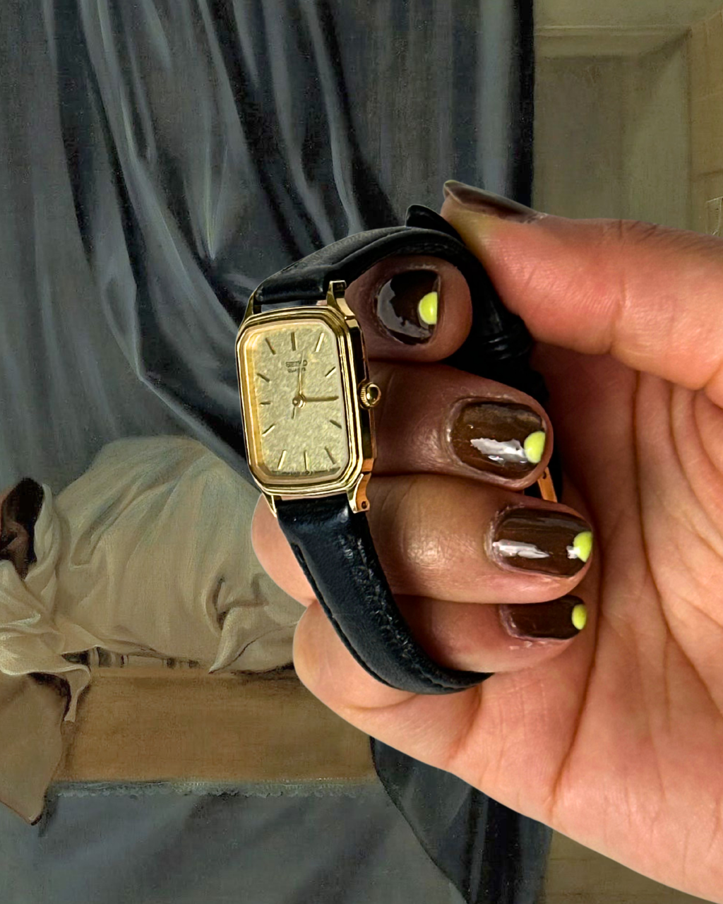 1980s Seiko champagne dial black leather quartz watch