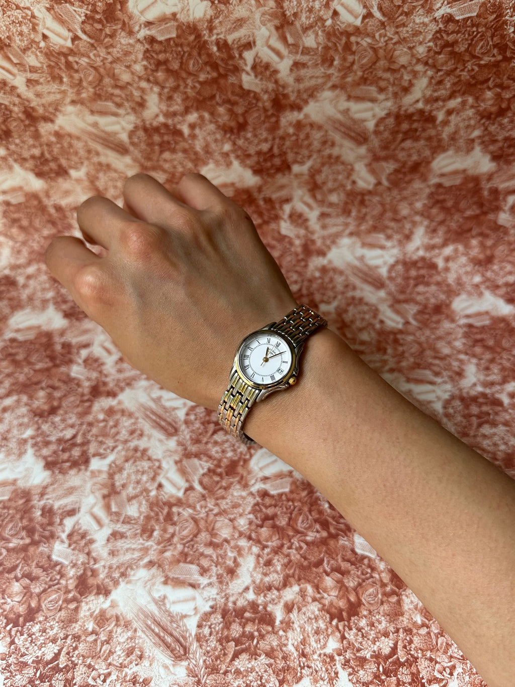 1980s Rotary two tone date window quartz watch