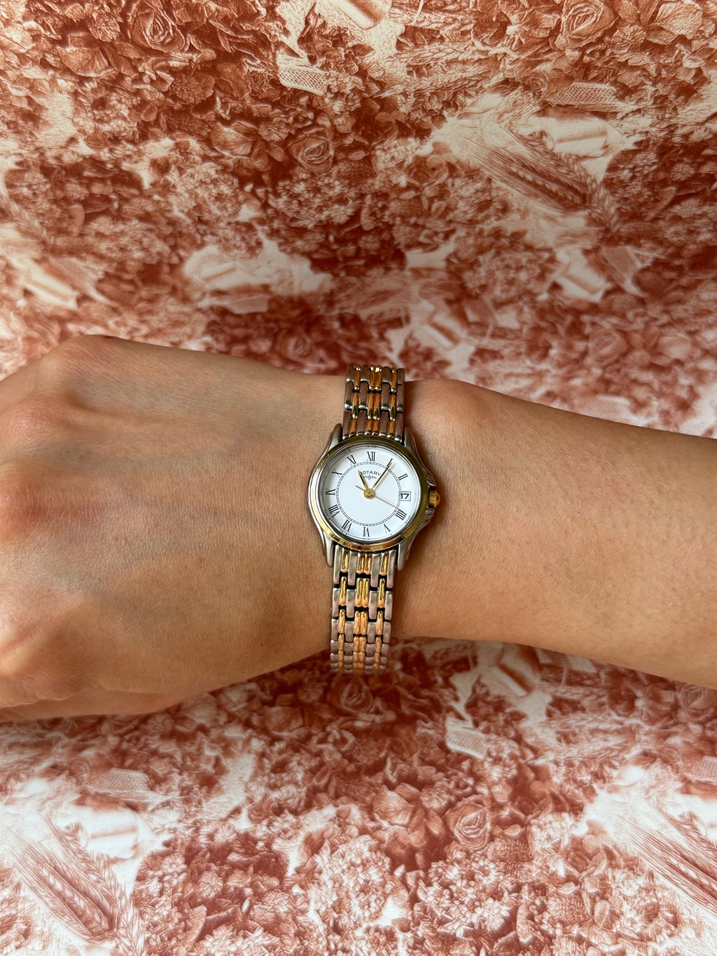 1980s Rotary two tone date window quartz watch