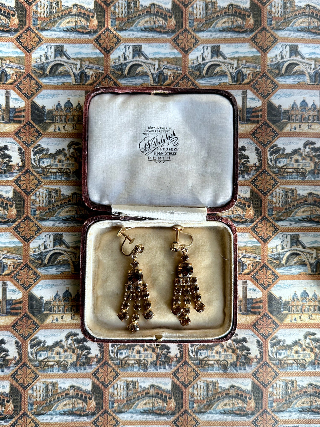 Cognac rhinestone drop screw-back earrings