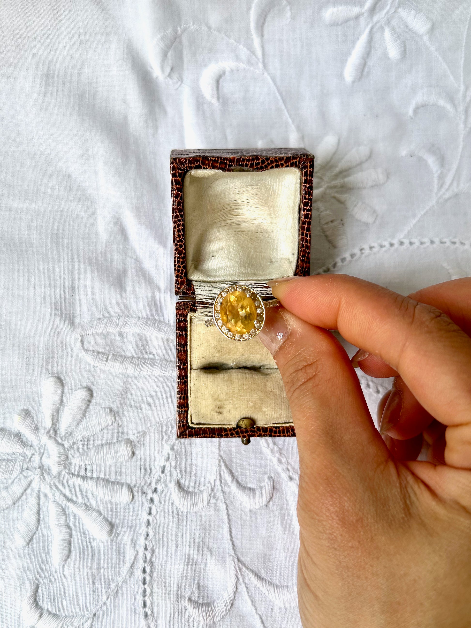 1980s halo yellow stone gold-plated silver ring