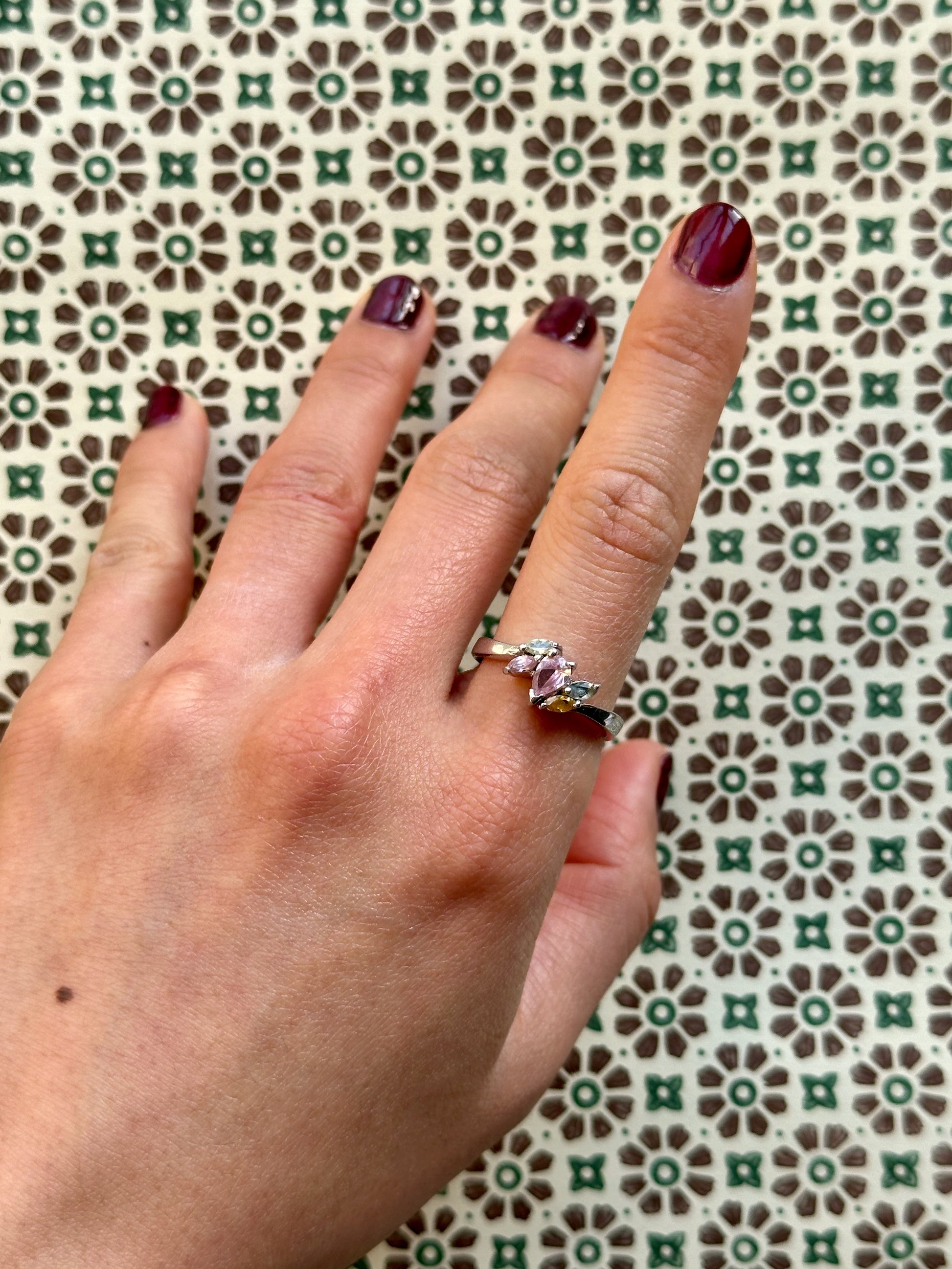 Delight mixed-quartz silver tone ring