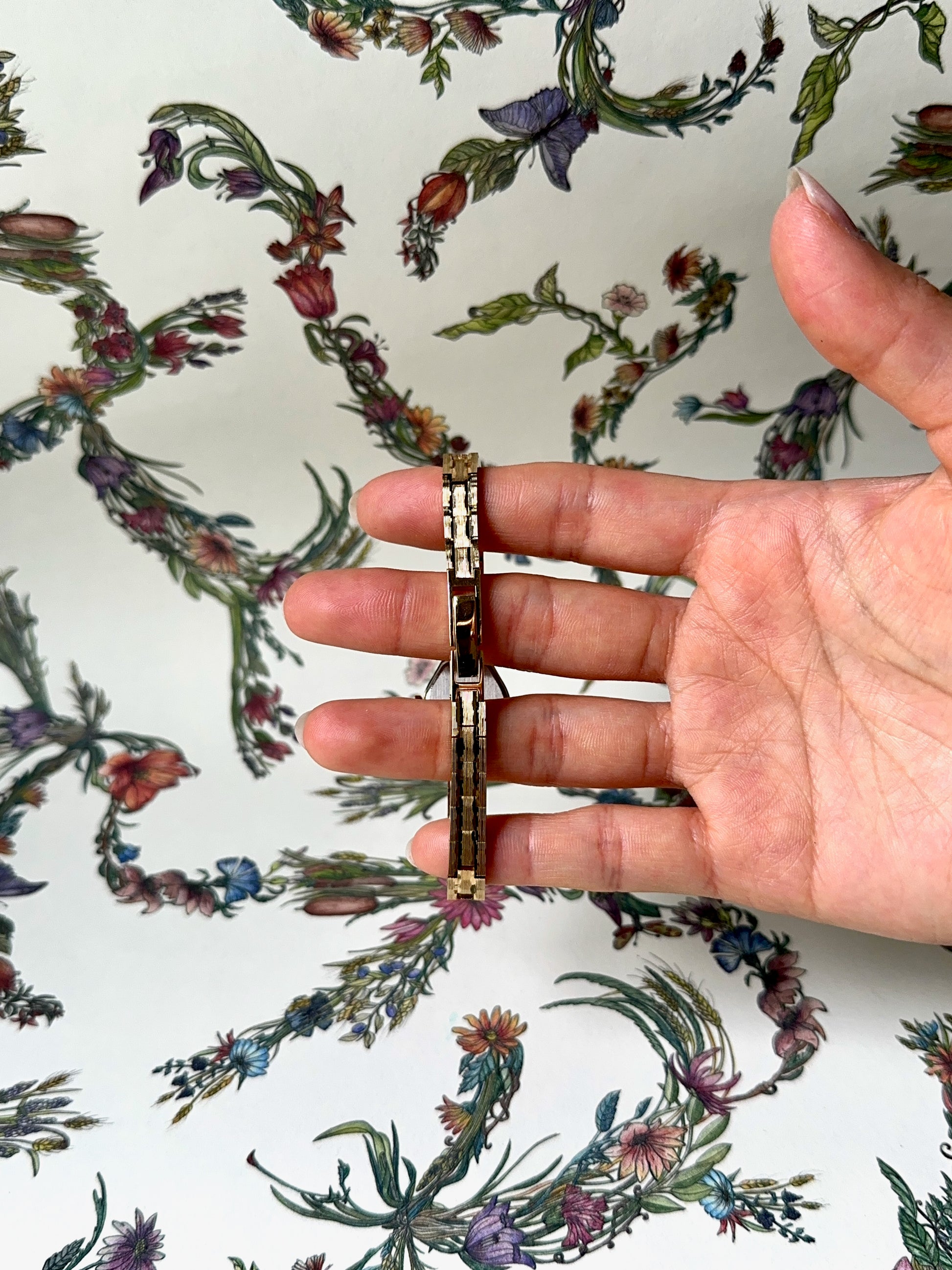 1970s Montine Gold-Tone Petite round Mechanical Watch