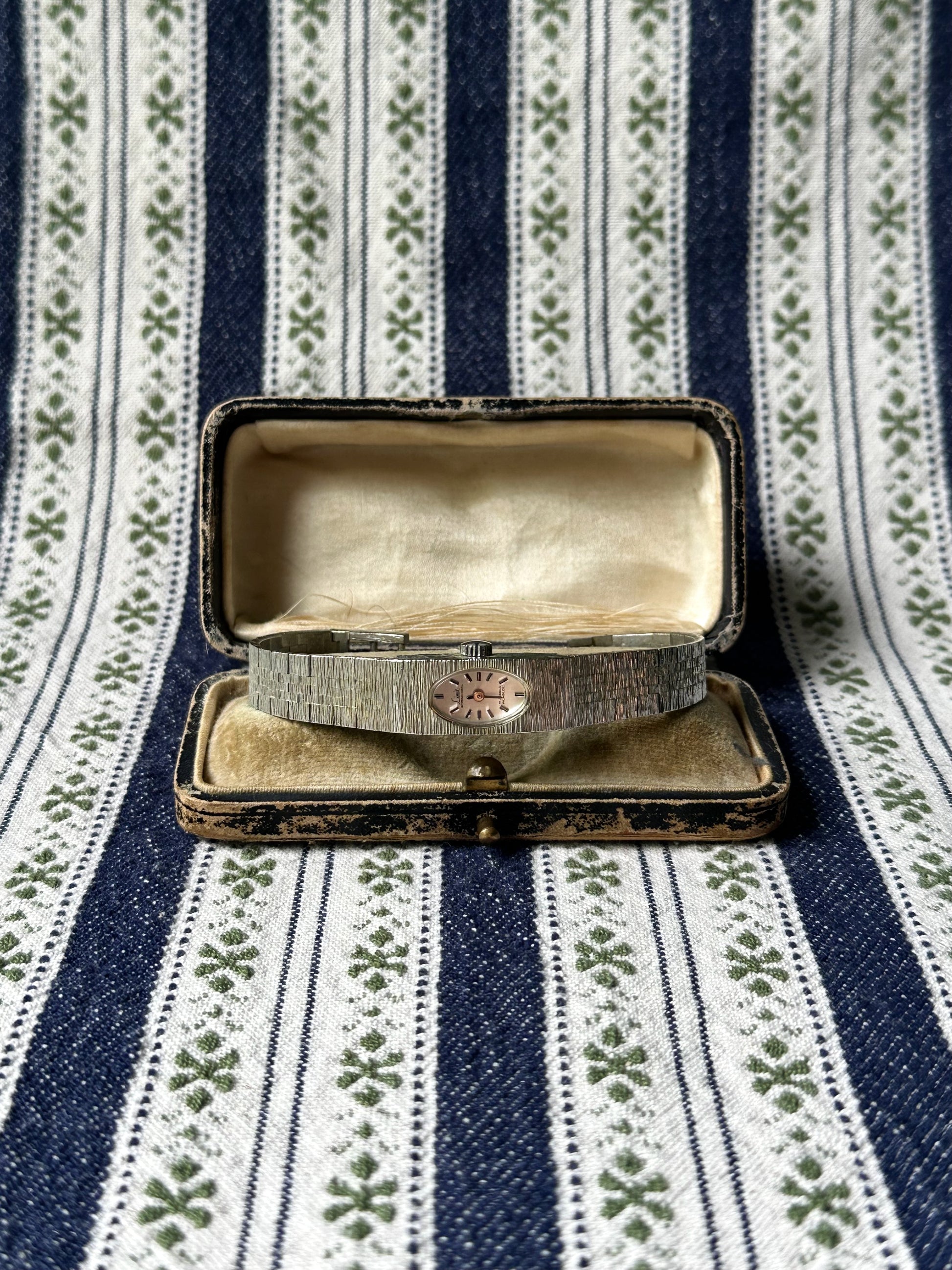 1970s Limit 17 Jewels Silver-Plated Mechanical Watch