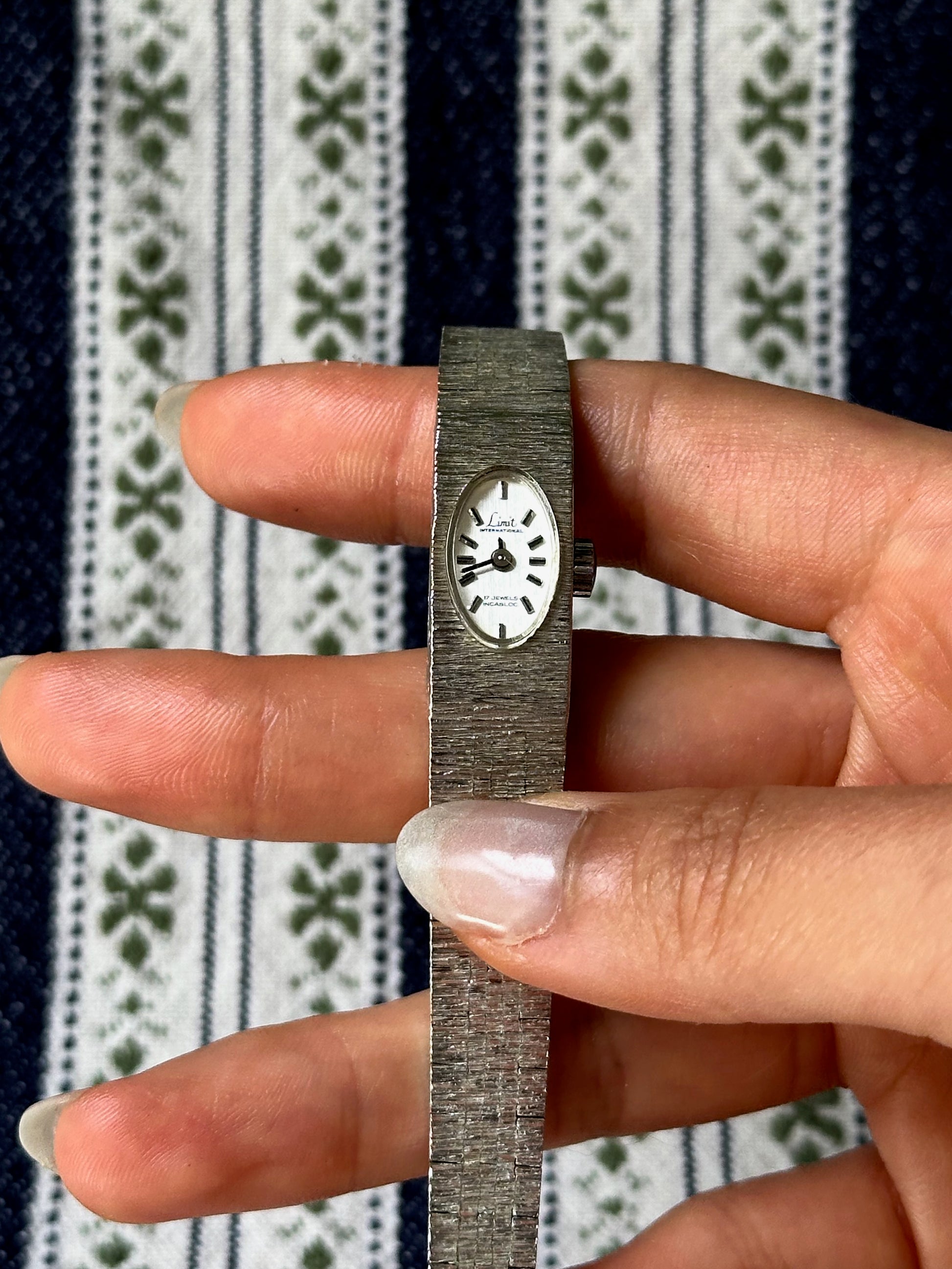1970s Limit 17 Jewels Silver-Plated Mechanical Watch