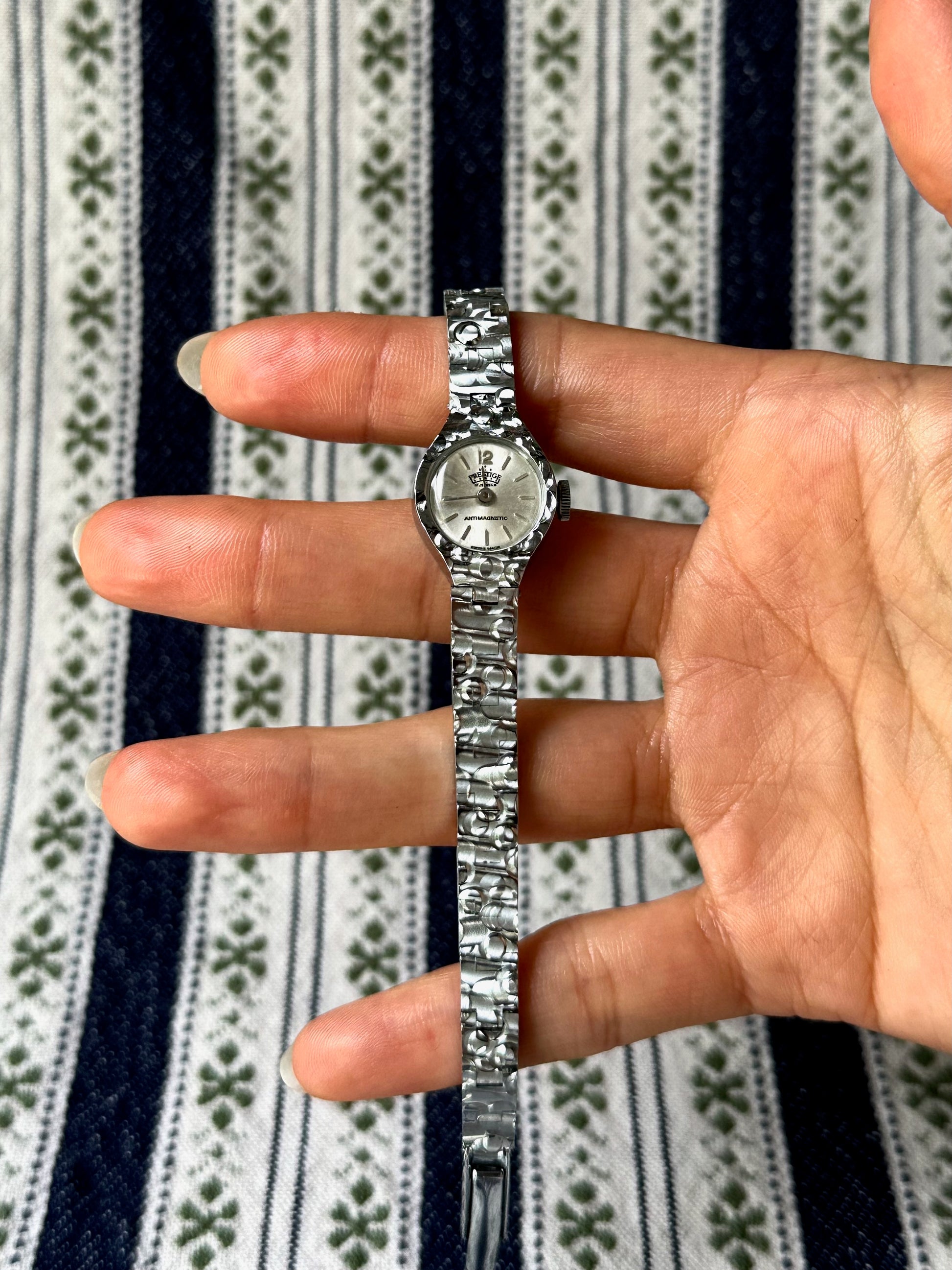 1970s Prestige Textured Silver Tone Mechanical Watch