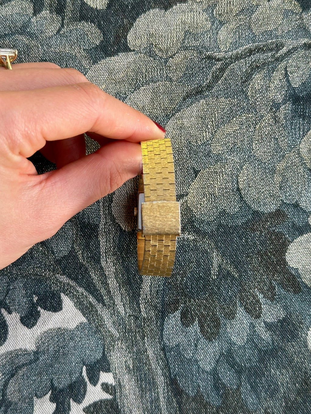 1970s Imado black heart gold-plated mechanical watch