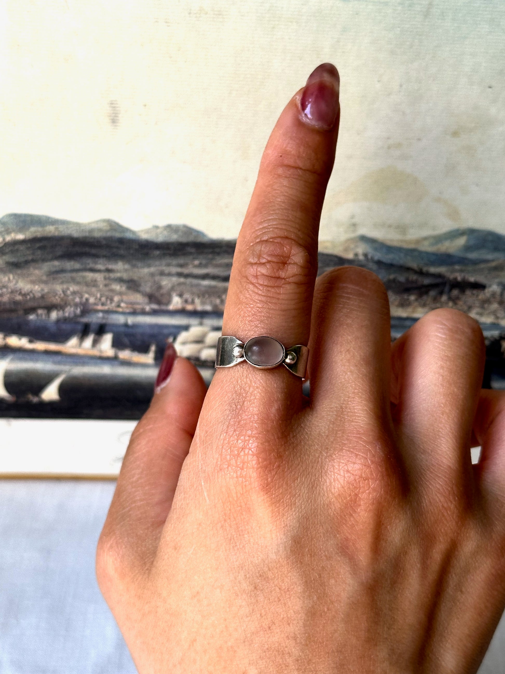 Vintage Moonstone Sterling Silver Ring