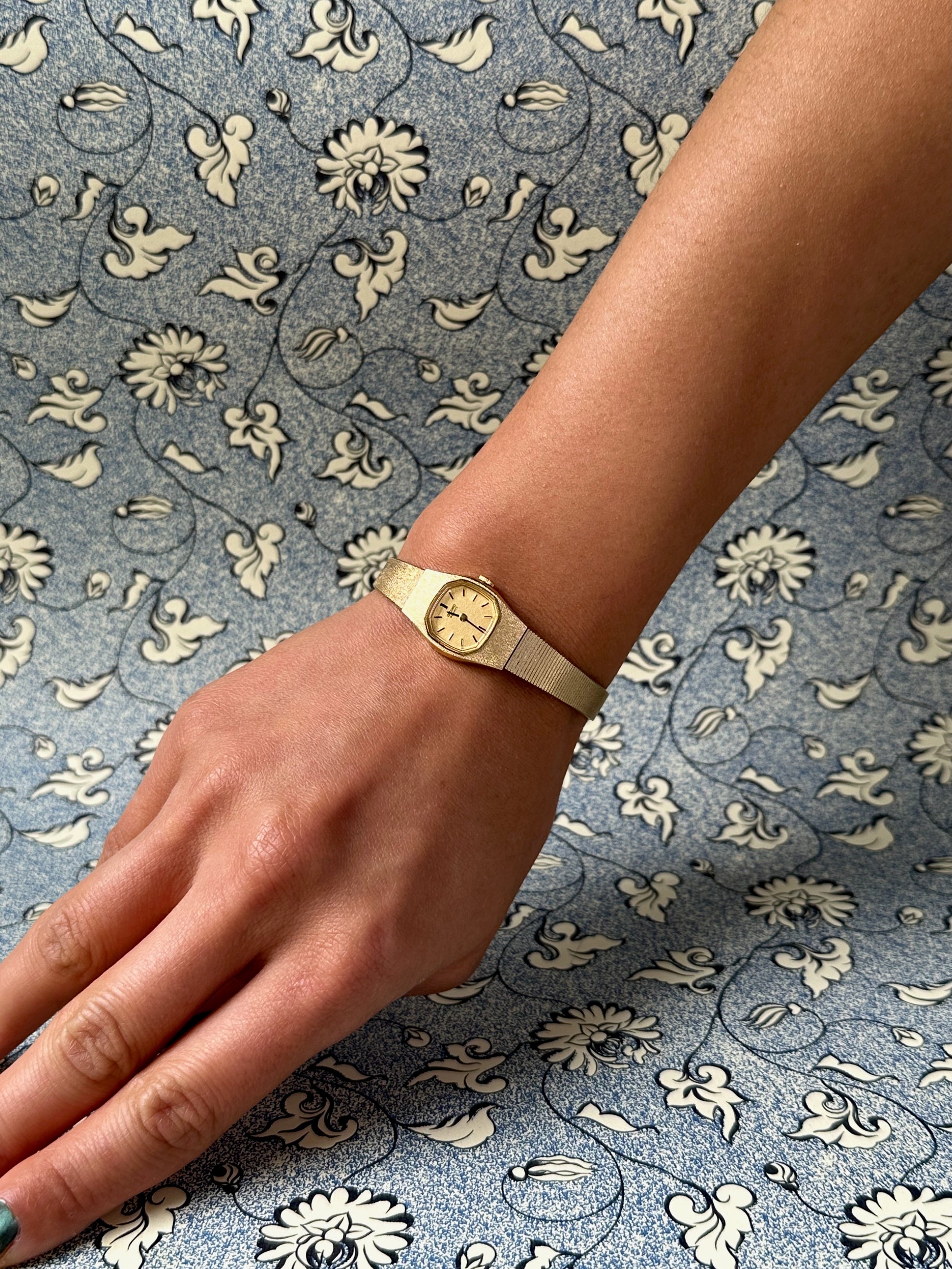 1970s Seiko octagon gold-plated quartz watch