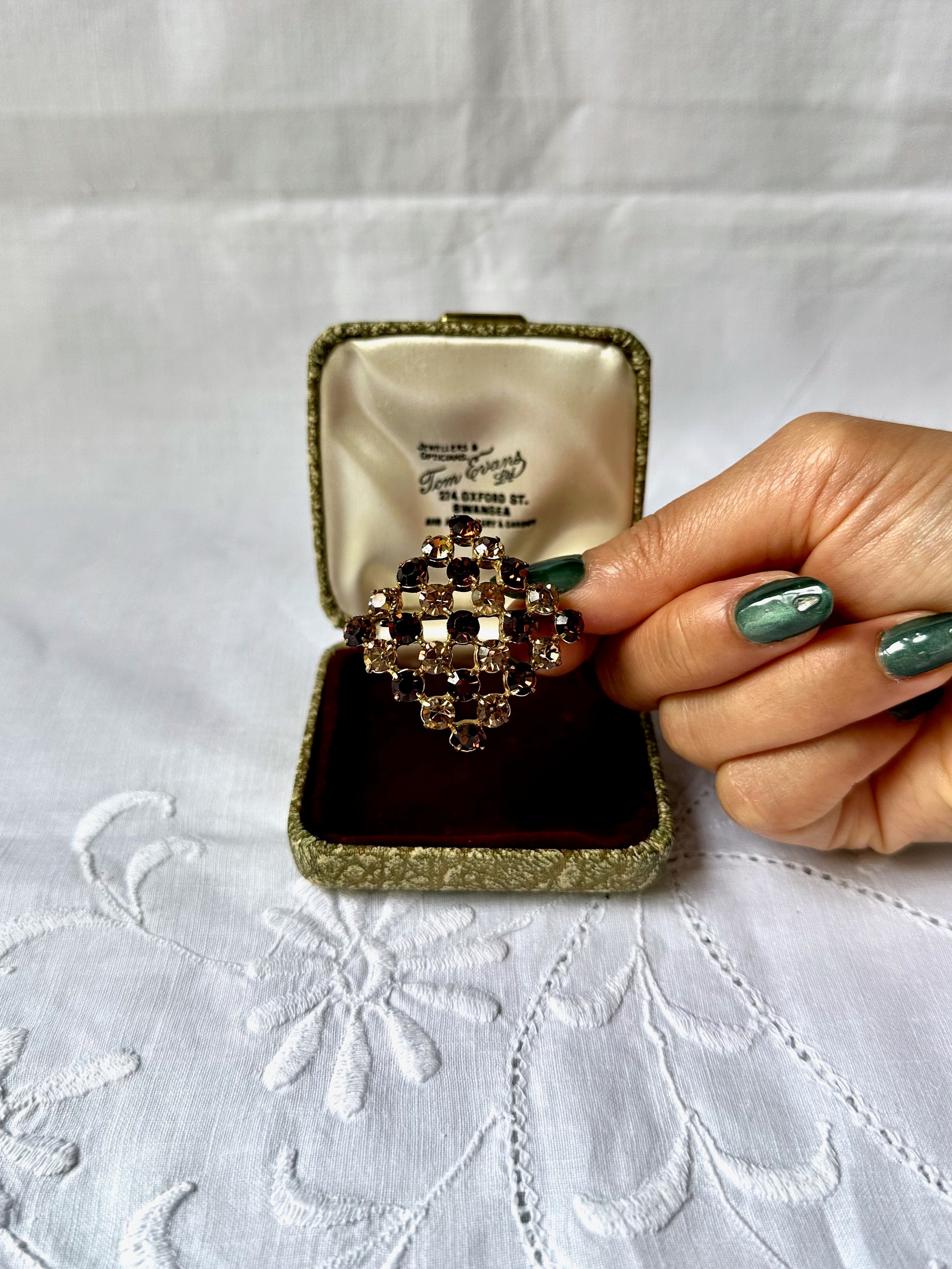 1960s Brown & Champagne Stone Brooch