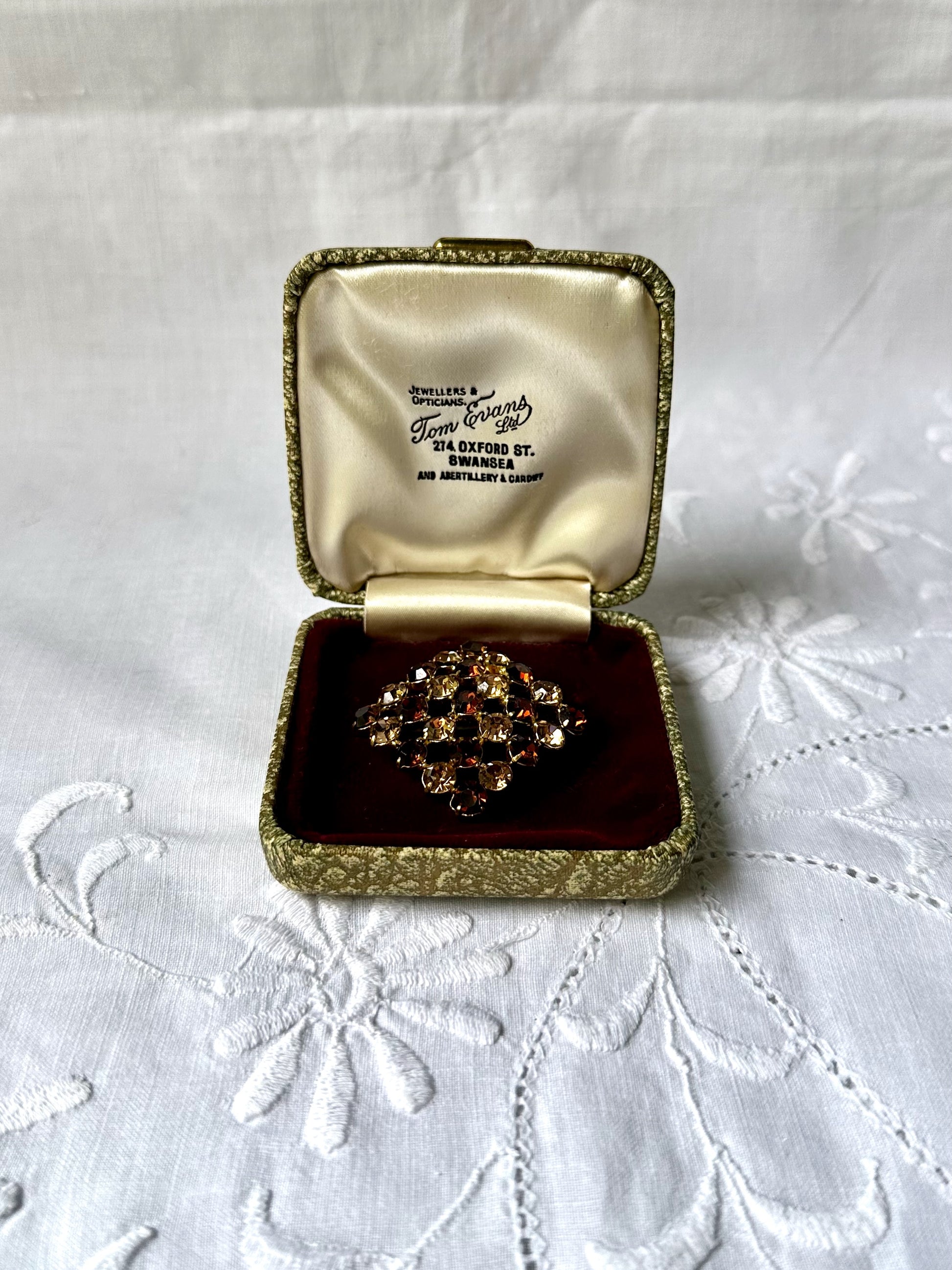 1960s Brown & Champagne Stone Brooch