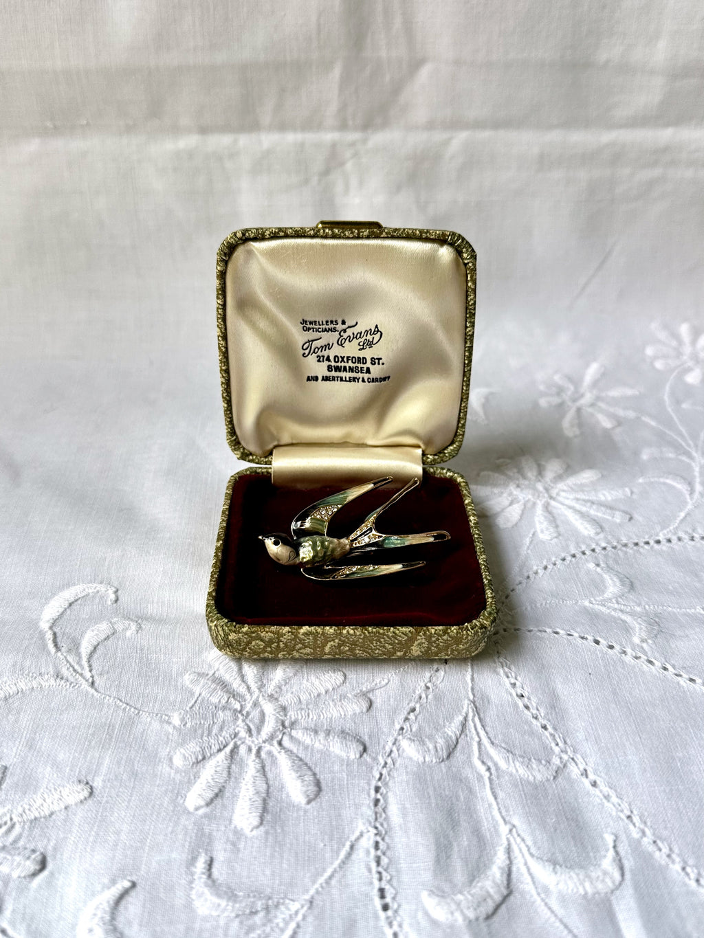 1970s Green Swallow Brooch