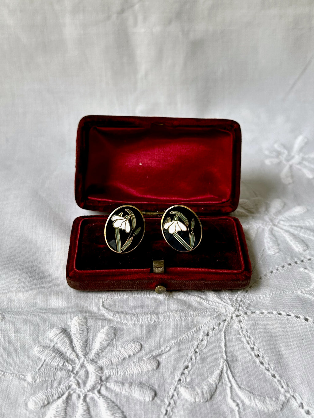 1970s White Lily Cloisonné Clip-On Earrings