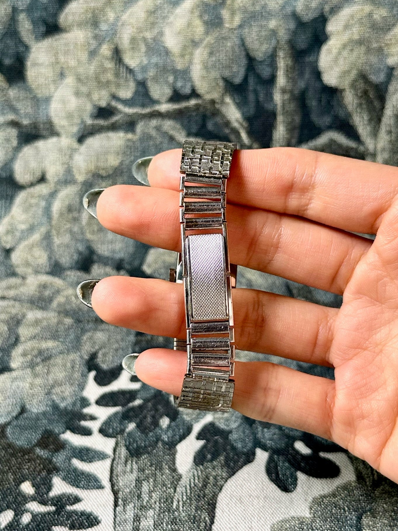 1970s Everite blue square dial silver-plated mechanical watch