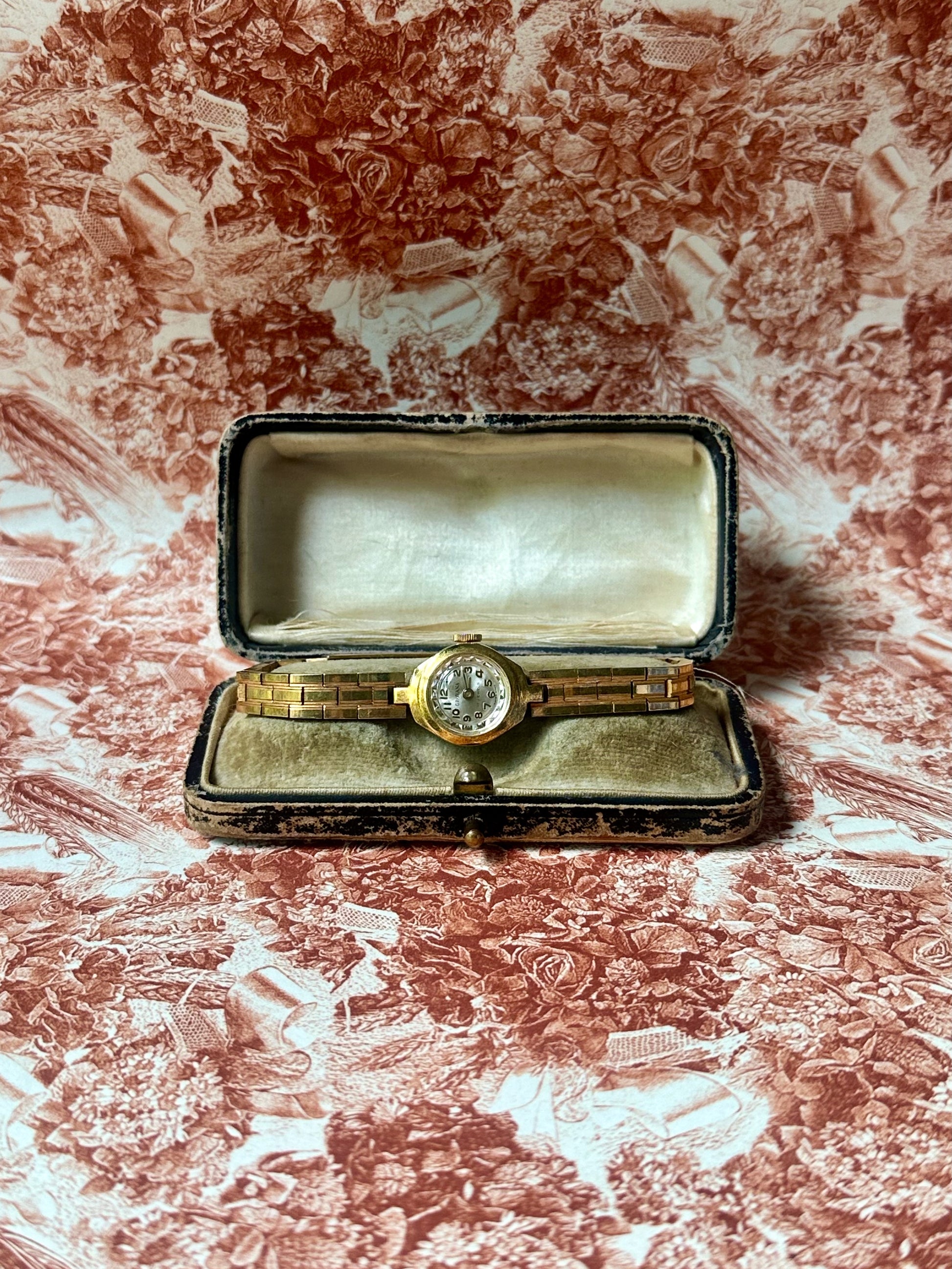 1970s Grovana gold-plated 17 jewels mechanical watch