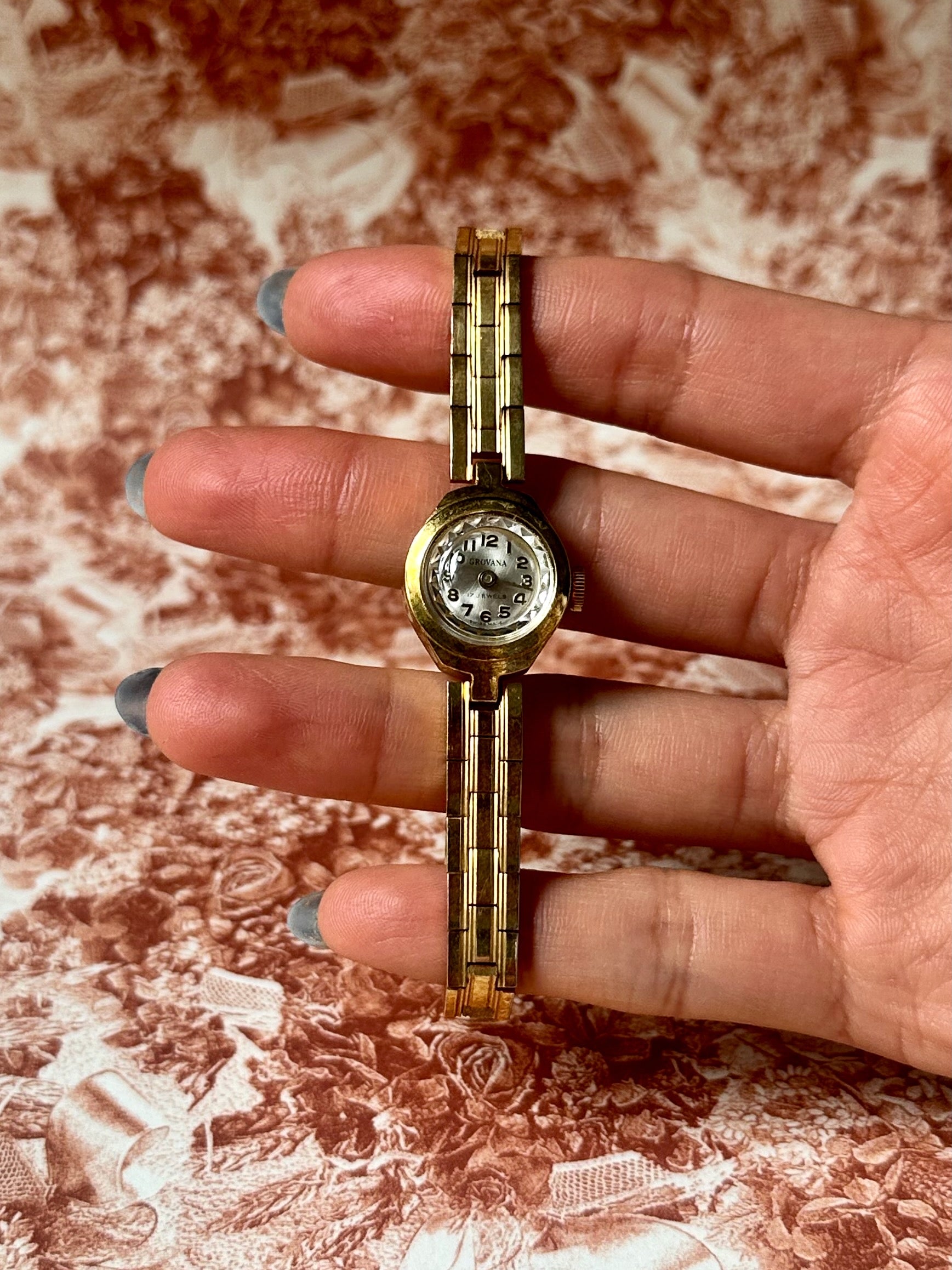 1970s Grovana gold-plated 17 jewels mechanical watch