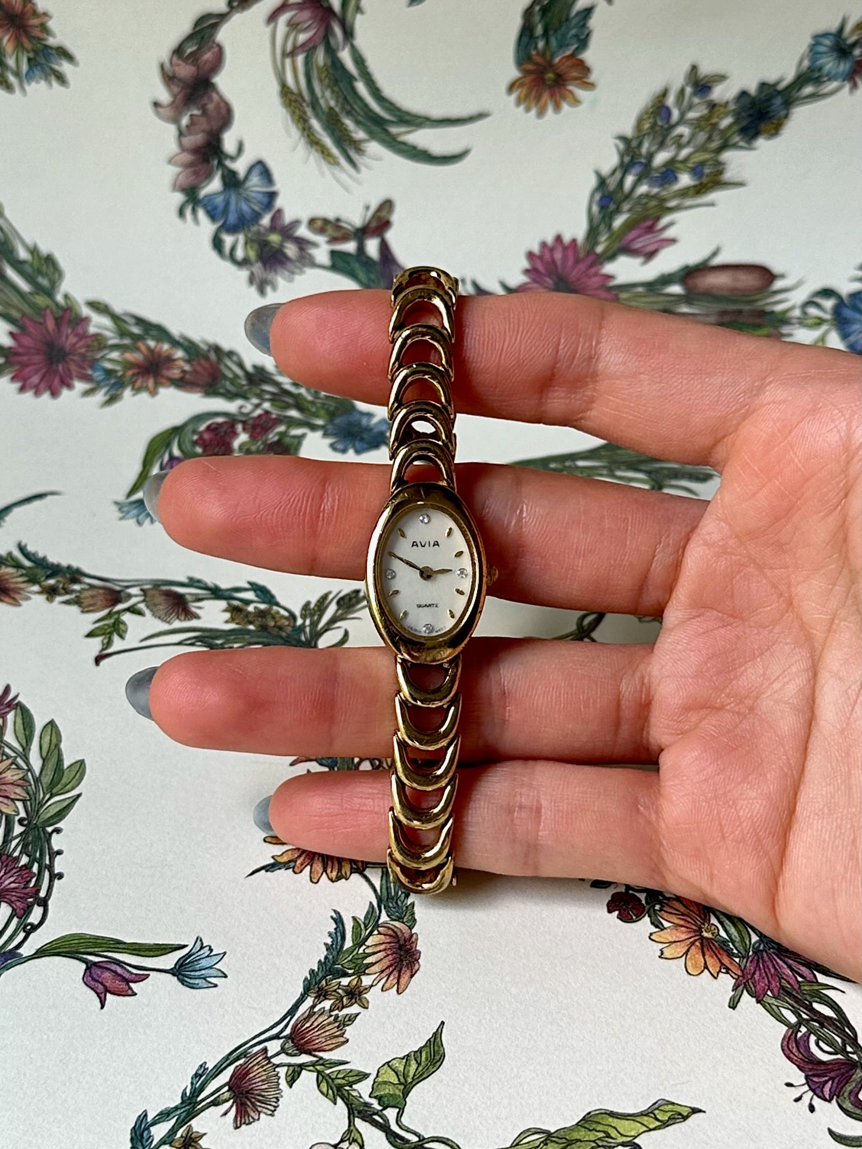 1980s Avia mother of pearl gold-plated watch