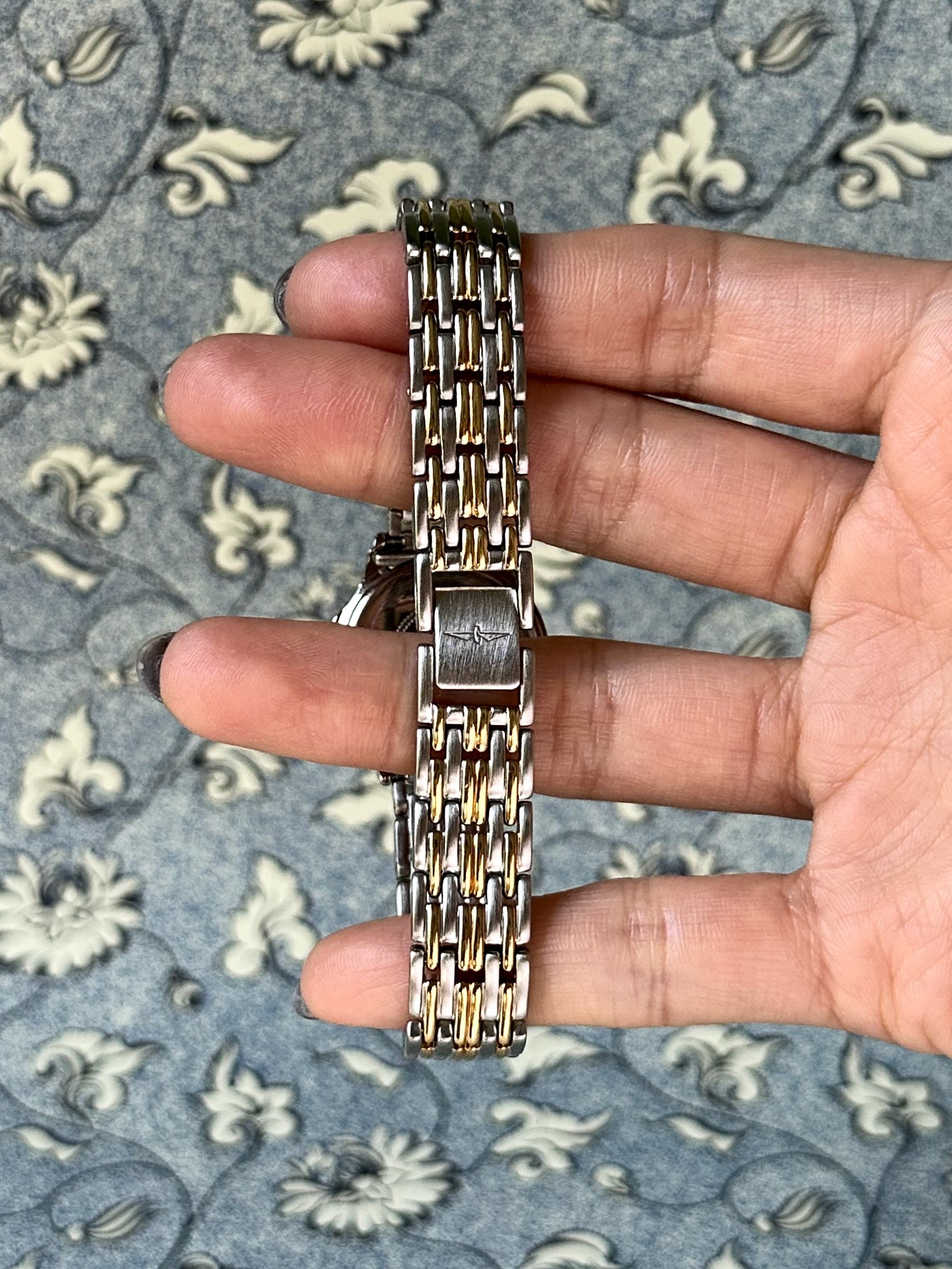 1980s Rotary two tone date window quartz watch