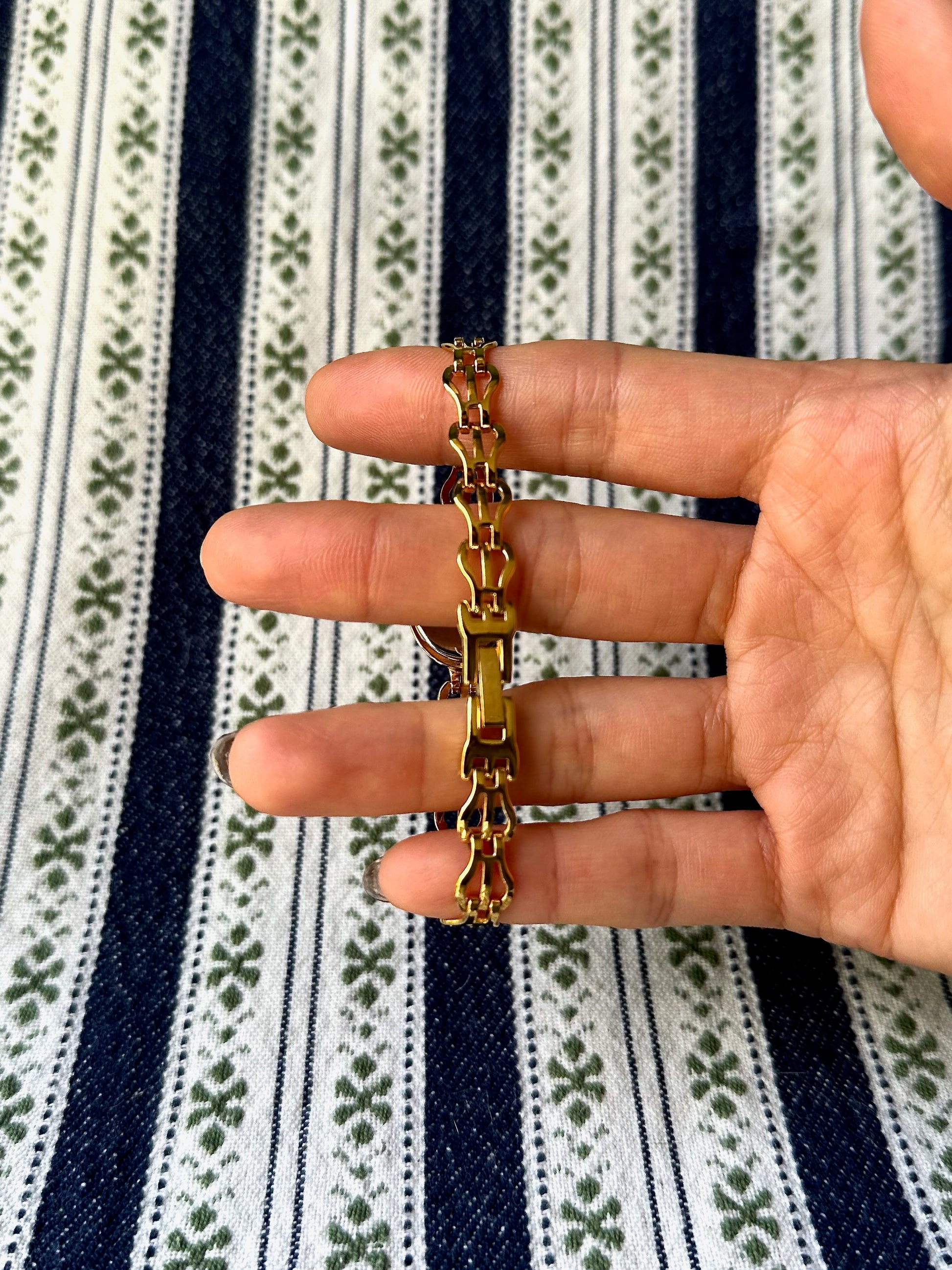 1980s Sekonda mother of pearl gold-plated chain watch