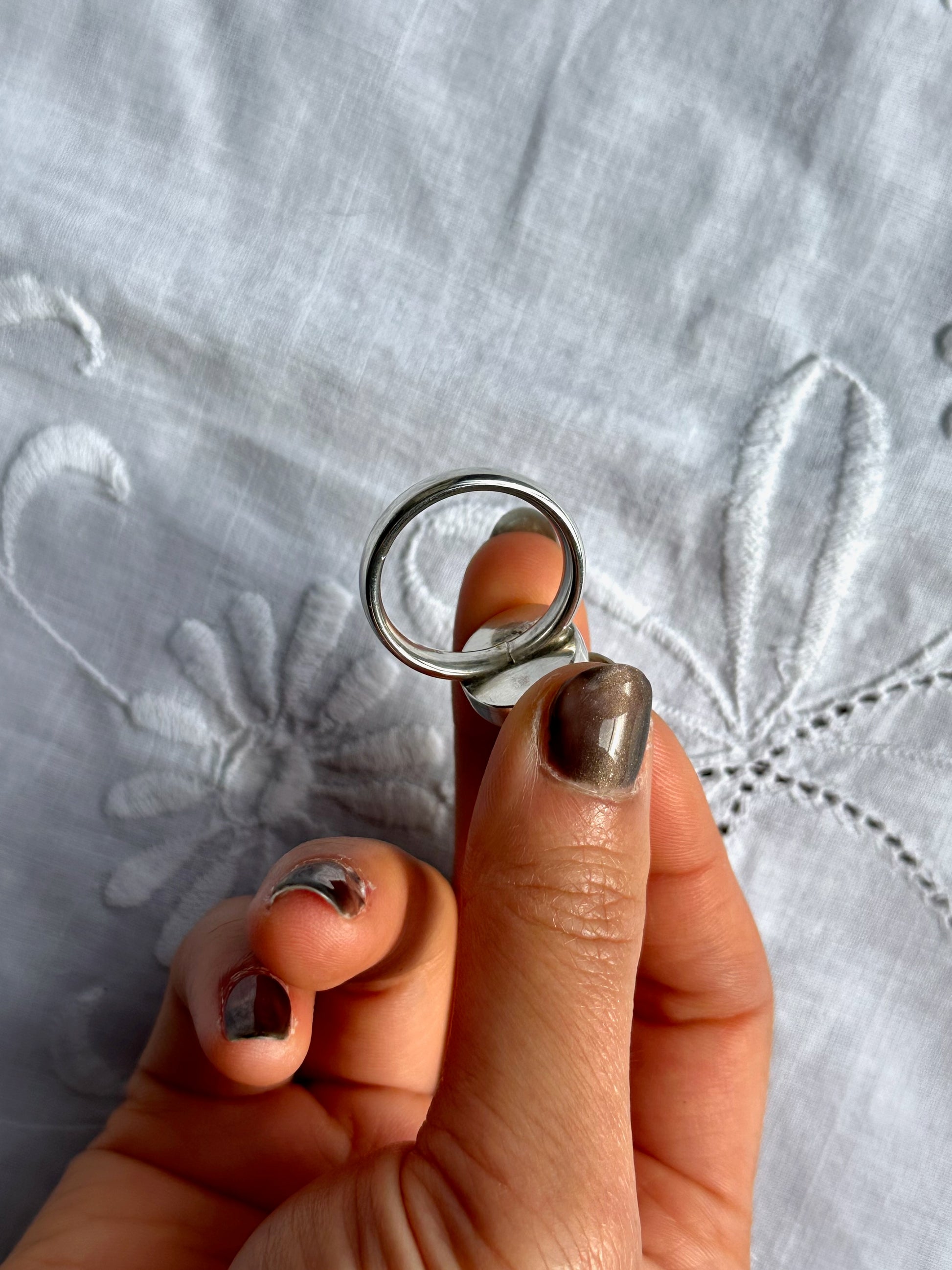Vintage Black Cabochon Sterling Silver Ring