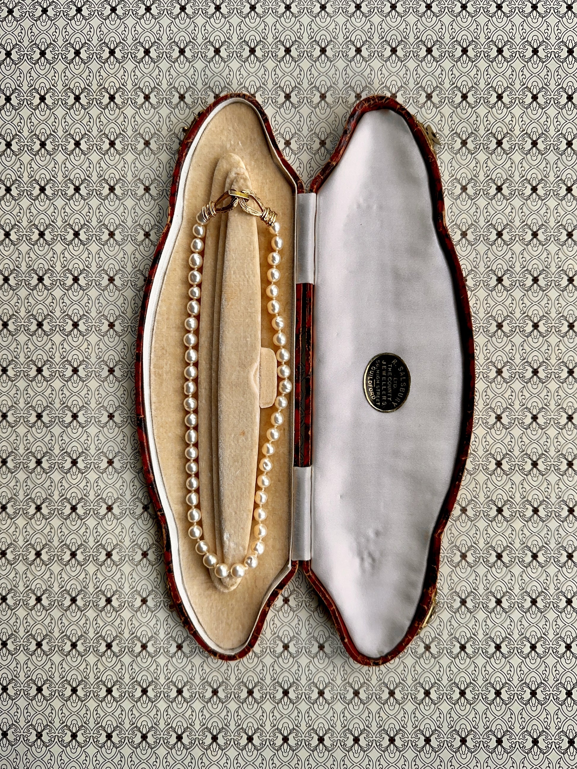 Vintage Genuine Pearl Necklace