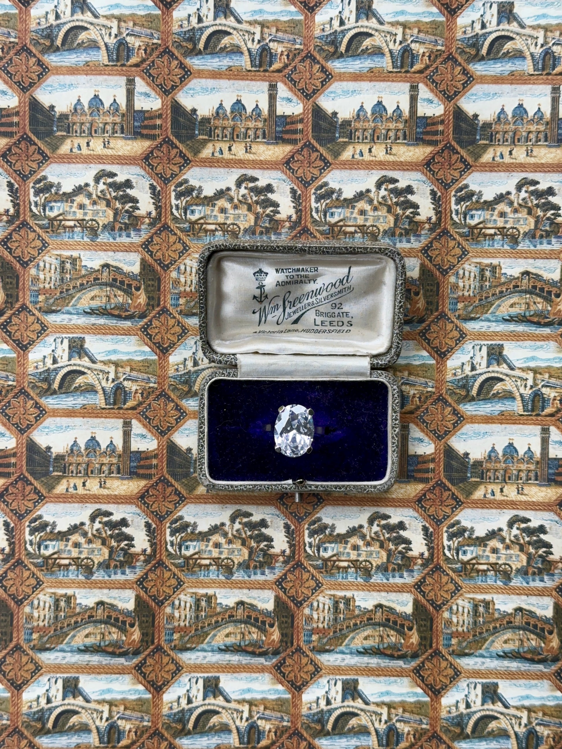 Vintage Oval Rhinestone Ring