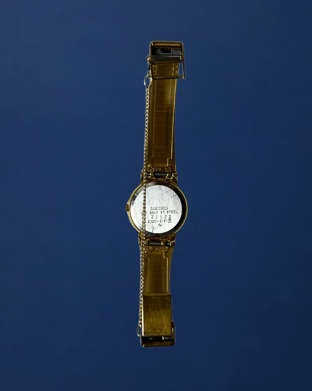 1980s Seiko gold-plated round quartz watch