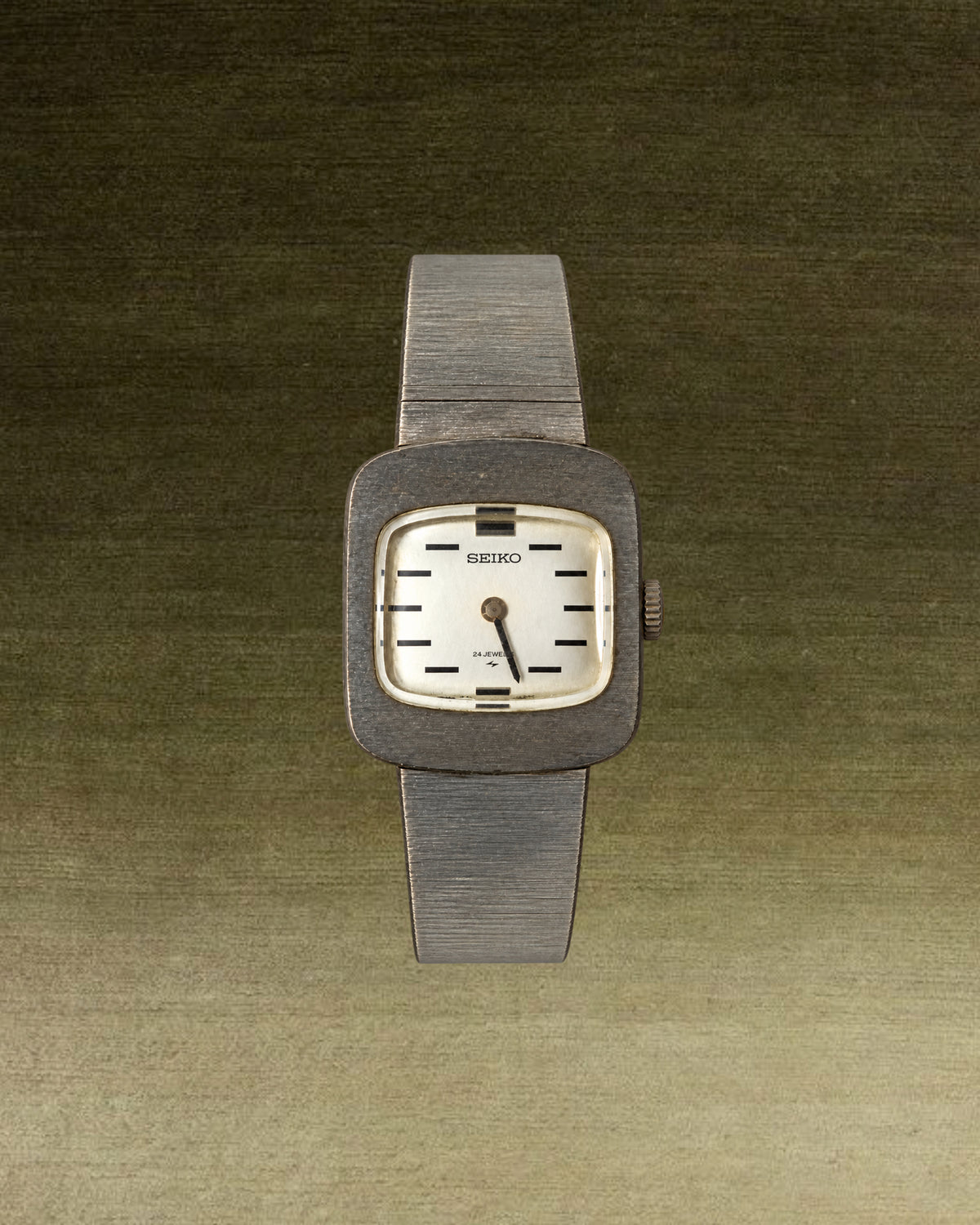 1970s Seiko silver-plated bar dial mechanical watch